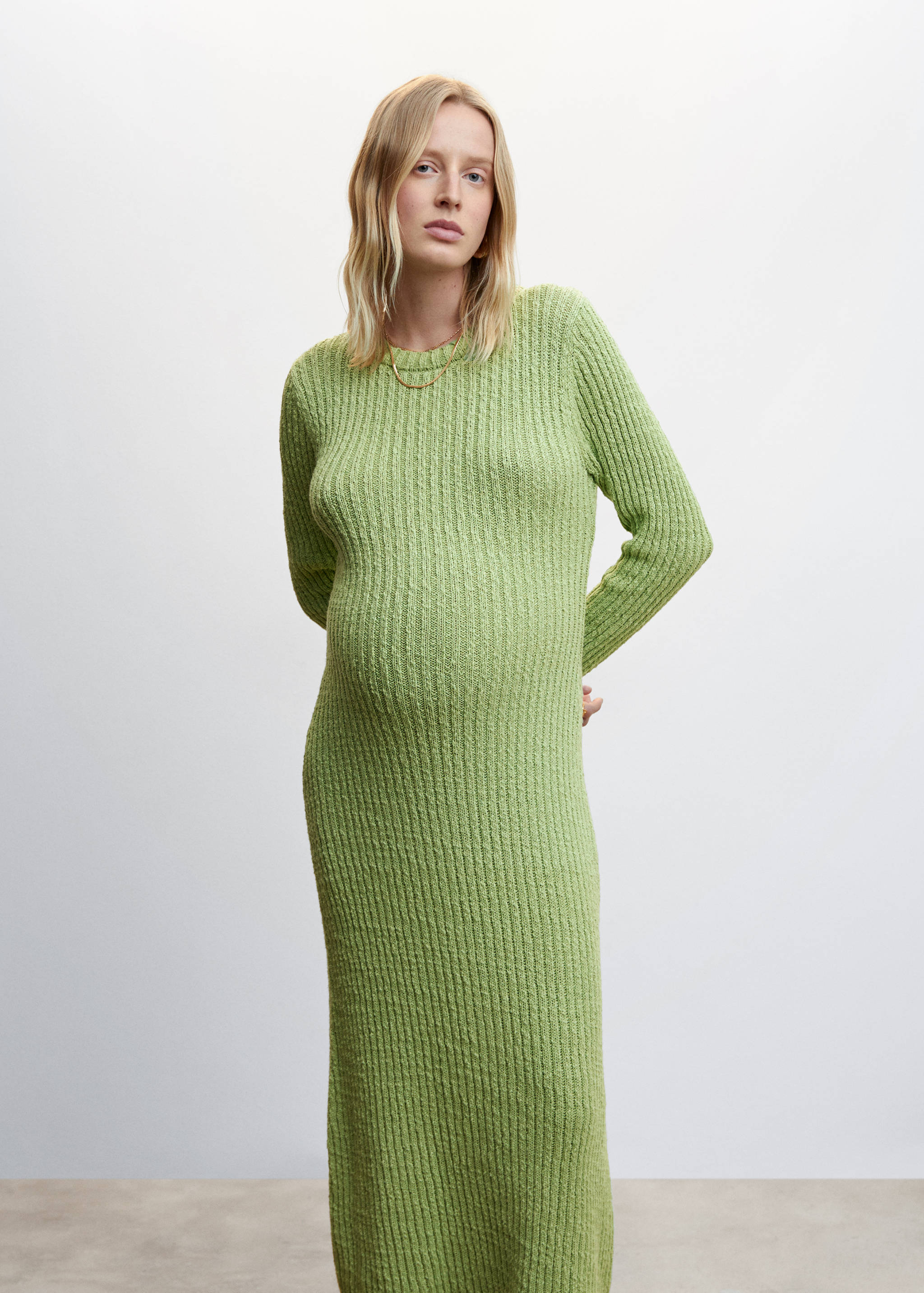 Ribbed long dress - Medium plane