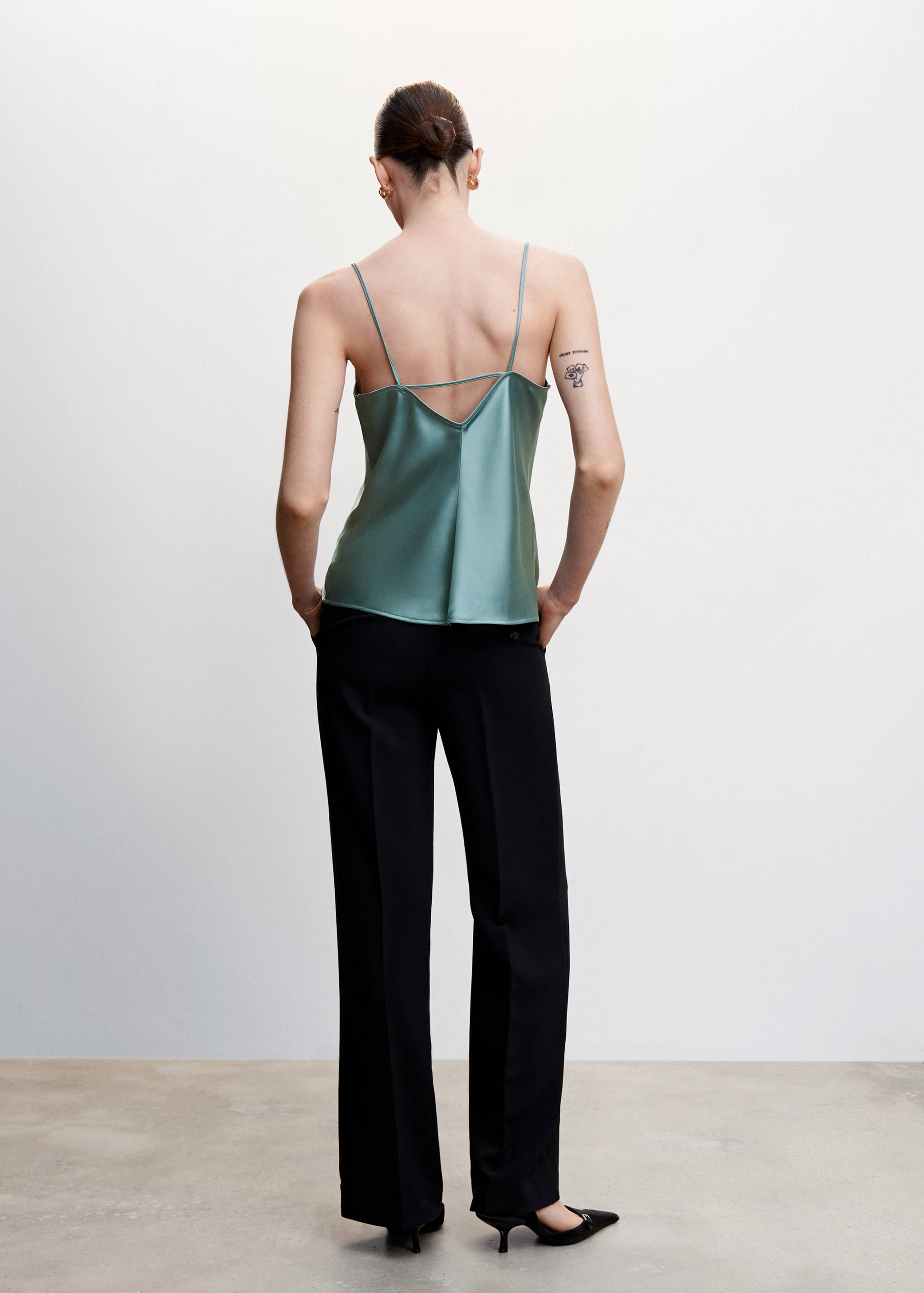 Satin lace top - Reverse of the article