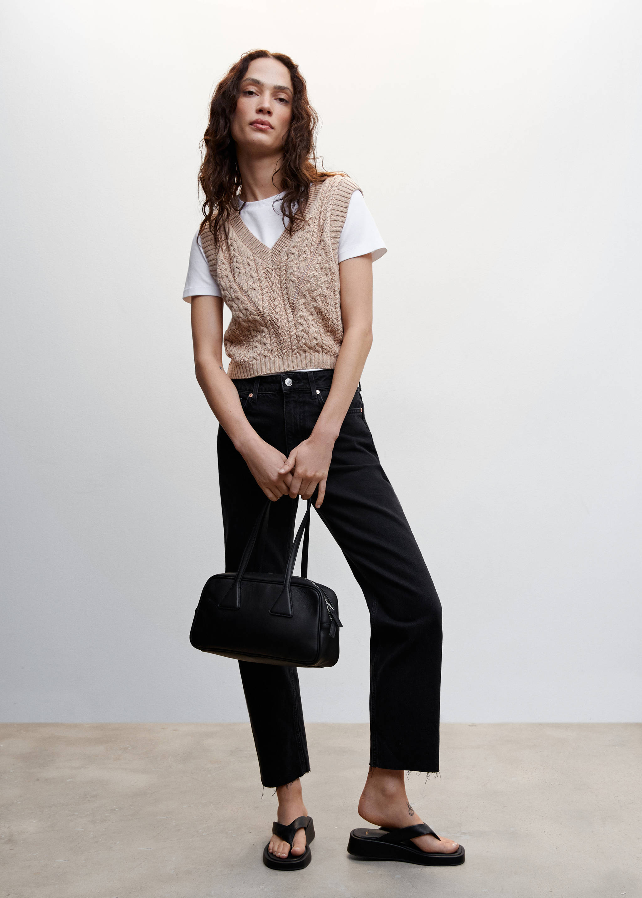 High waist straight jeans - General plane