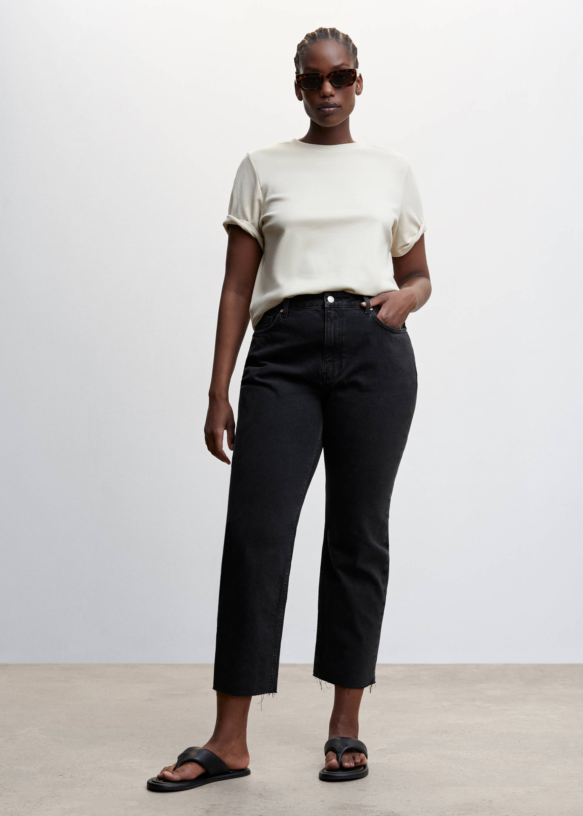 High waist straight jeans - Details of the article 3