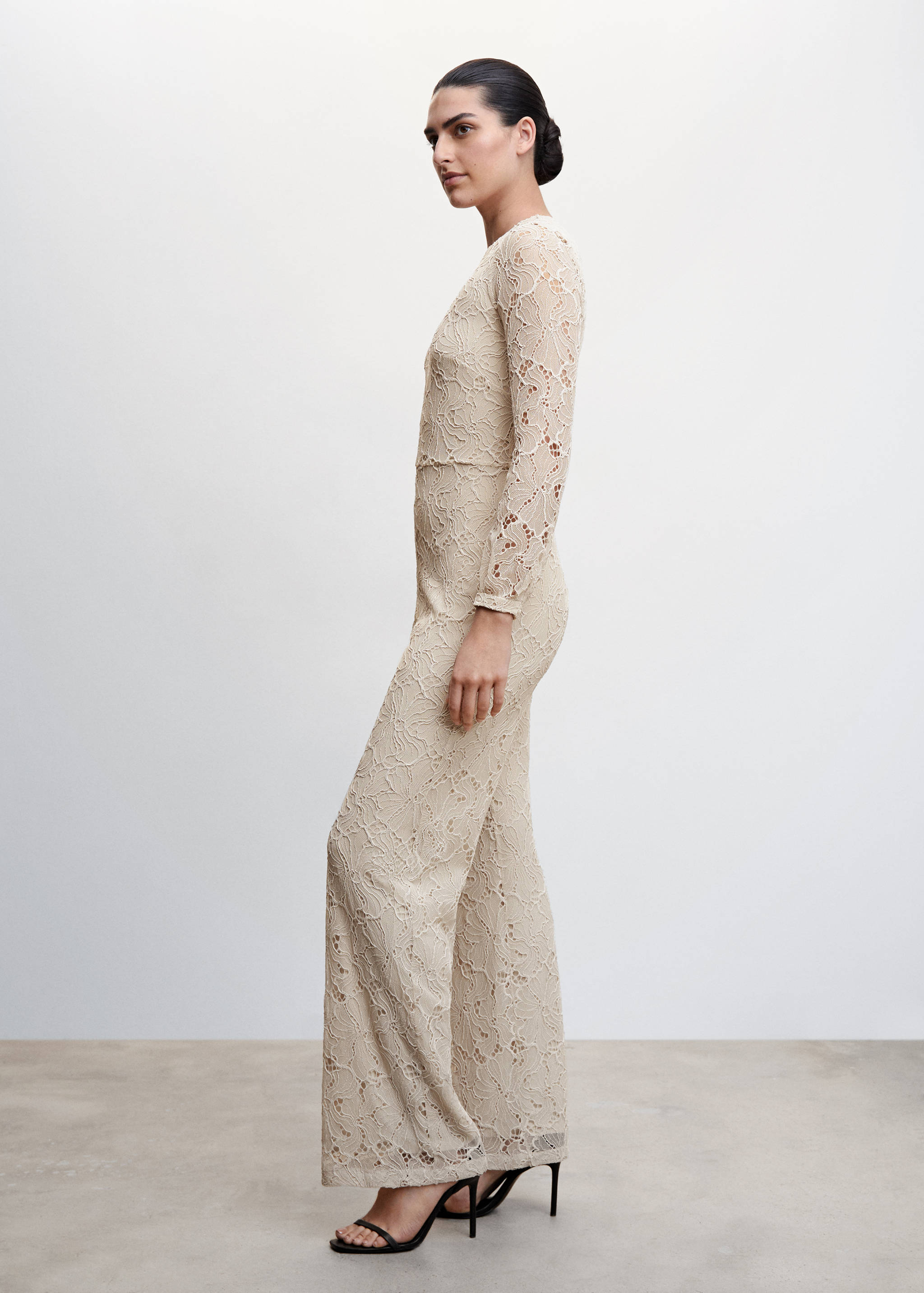 Lace long jumpsuit - Details of the article 4