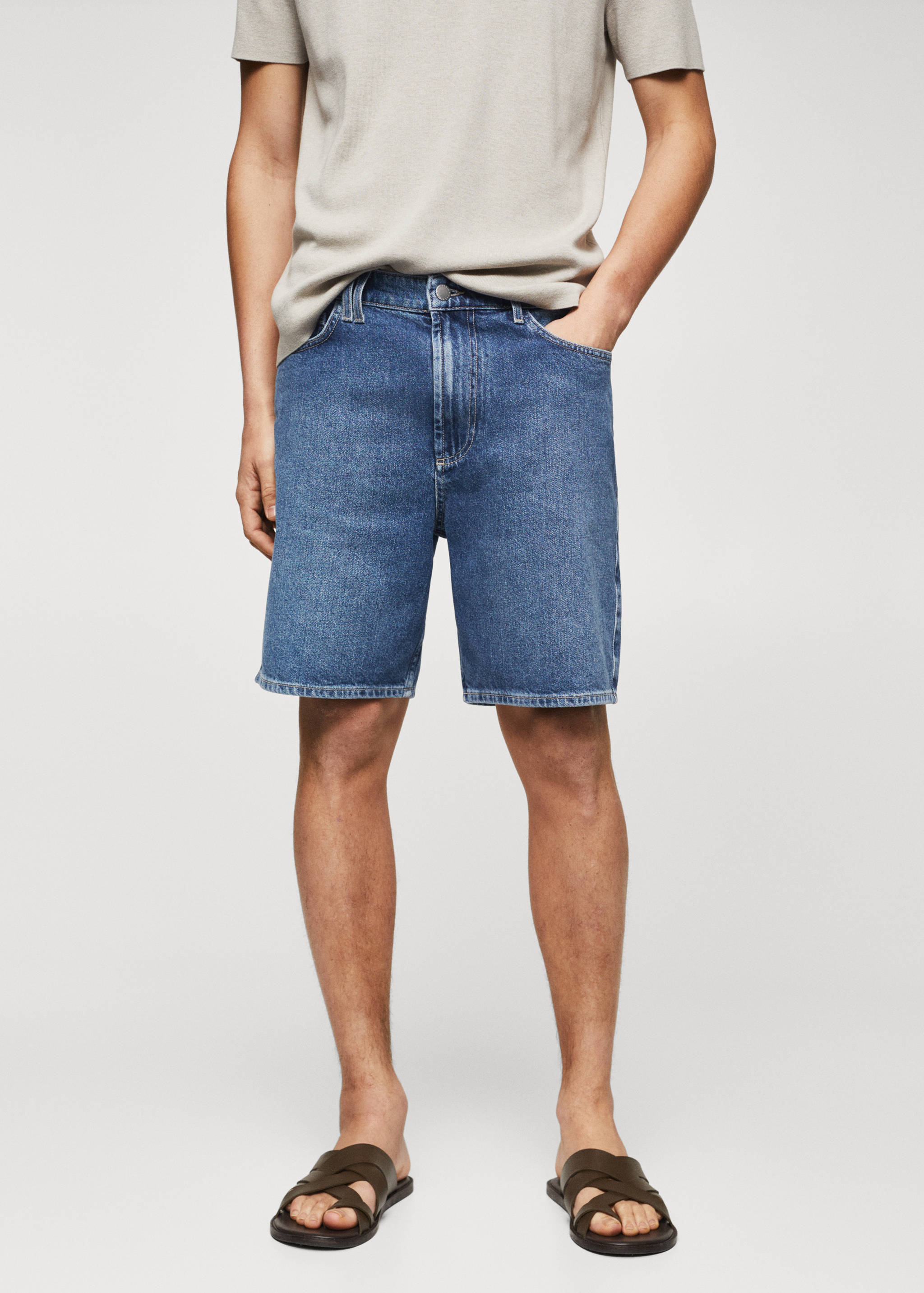 Regular-fit denim bermuda shorts - Medium plane