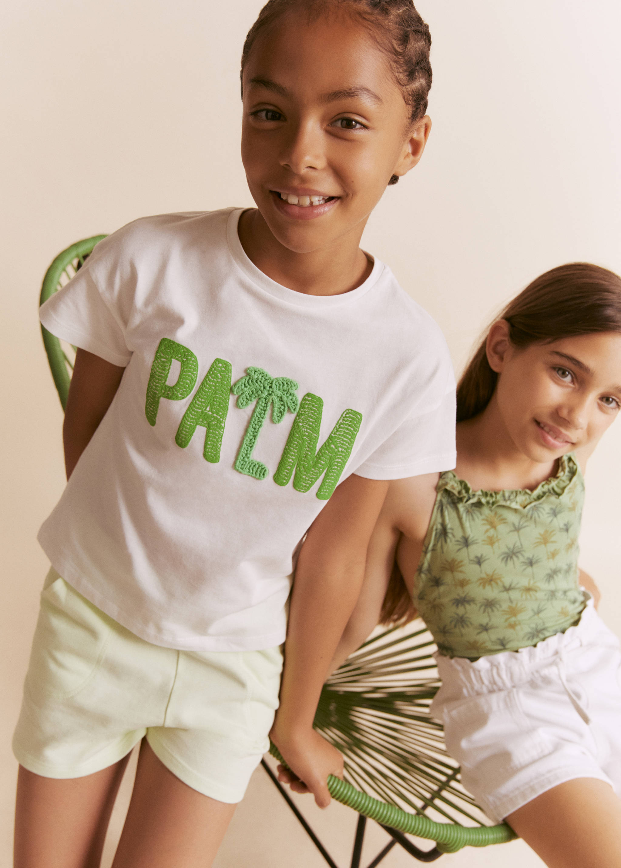 T-shirt mensagem bordado - Pormenor do artigo 5