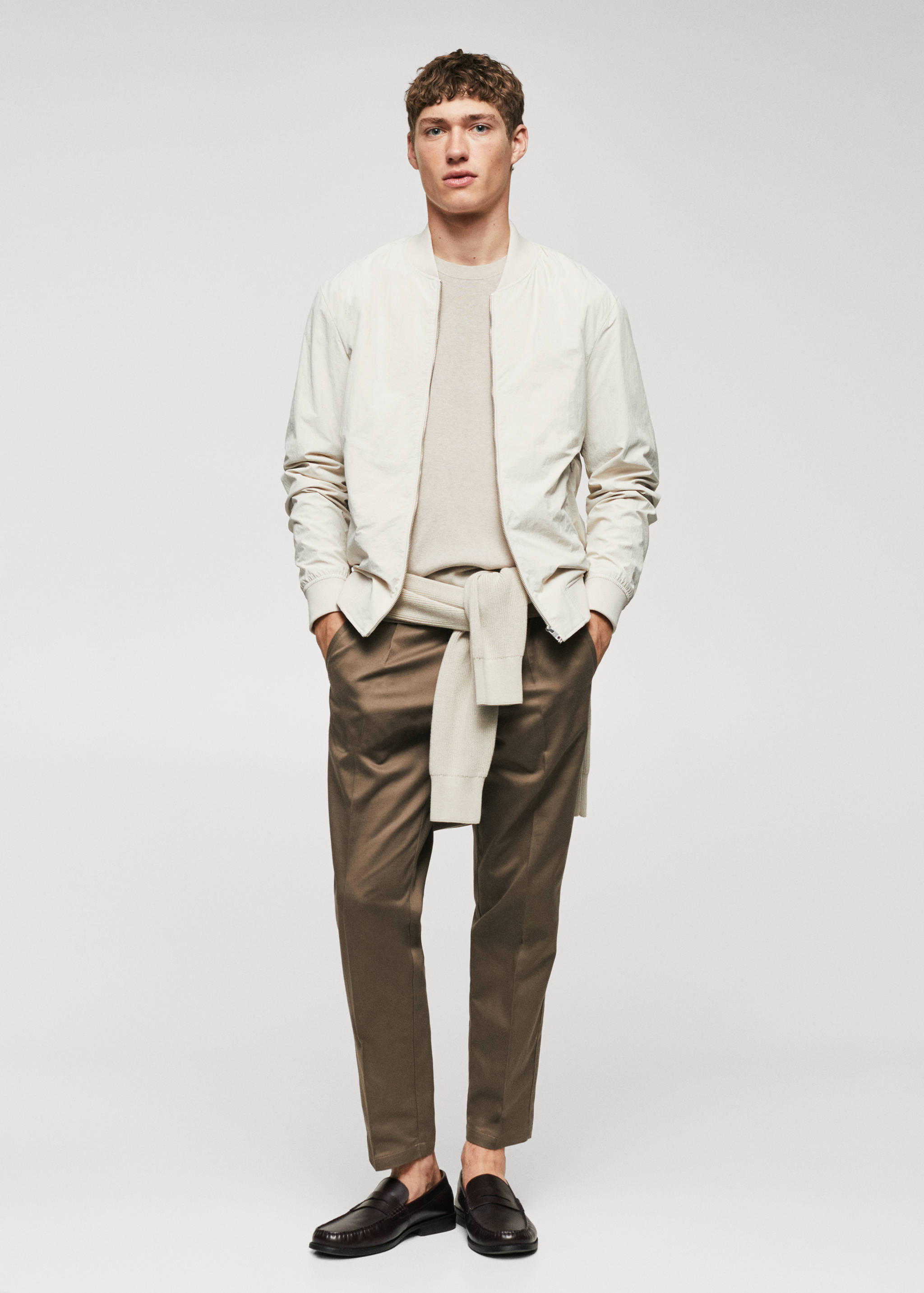 Bomberjacke aus leichtem Stoff - Allgemeine Ansicht