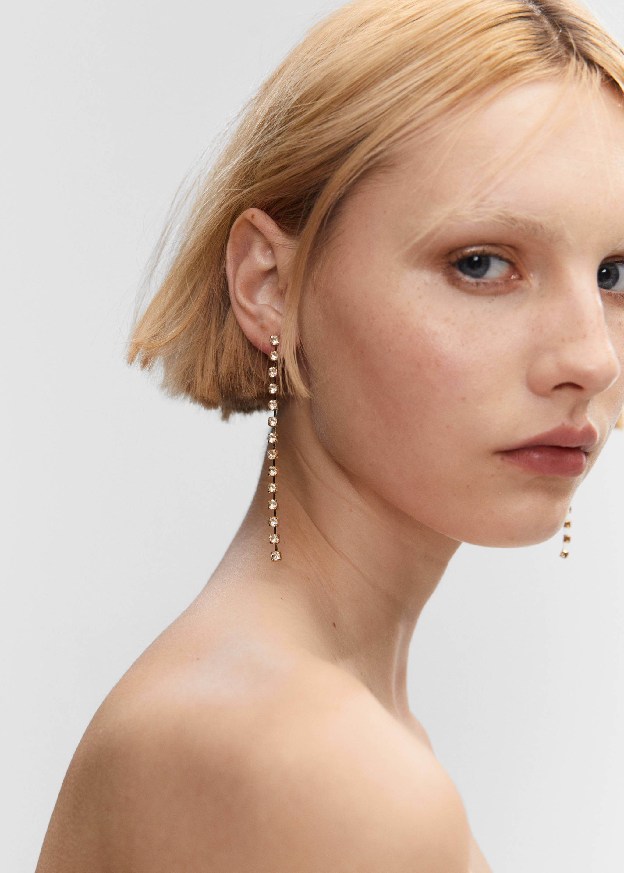 Boucles d'oreilles pendantes cristaux - Plan général