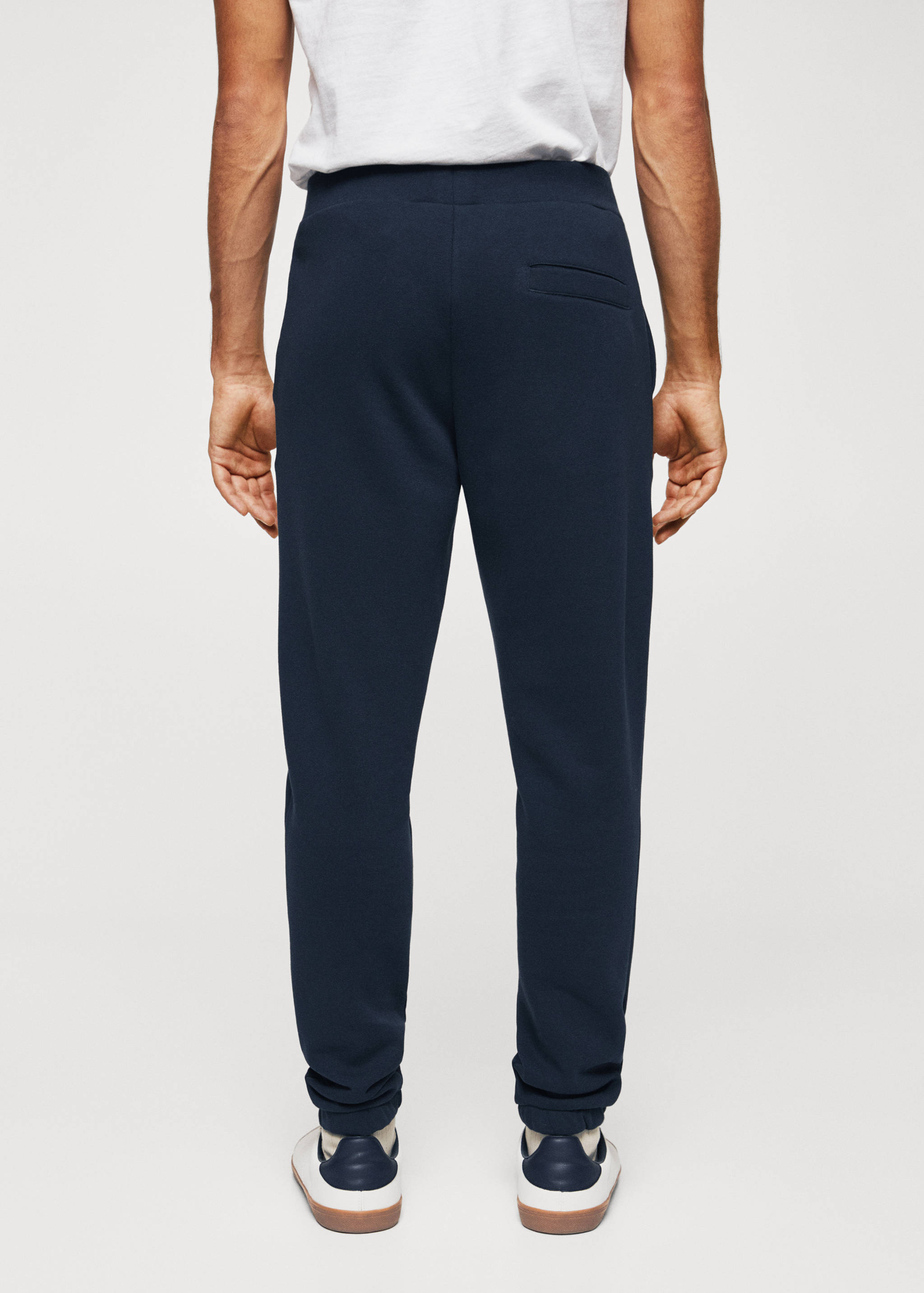 Sustainable cotton jogger trousers - Reverse of the article