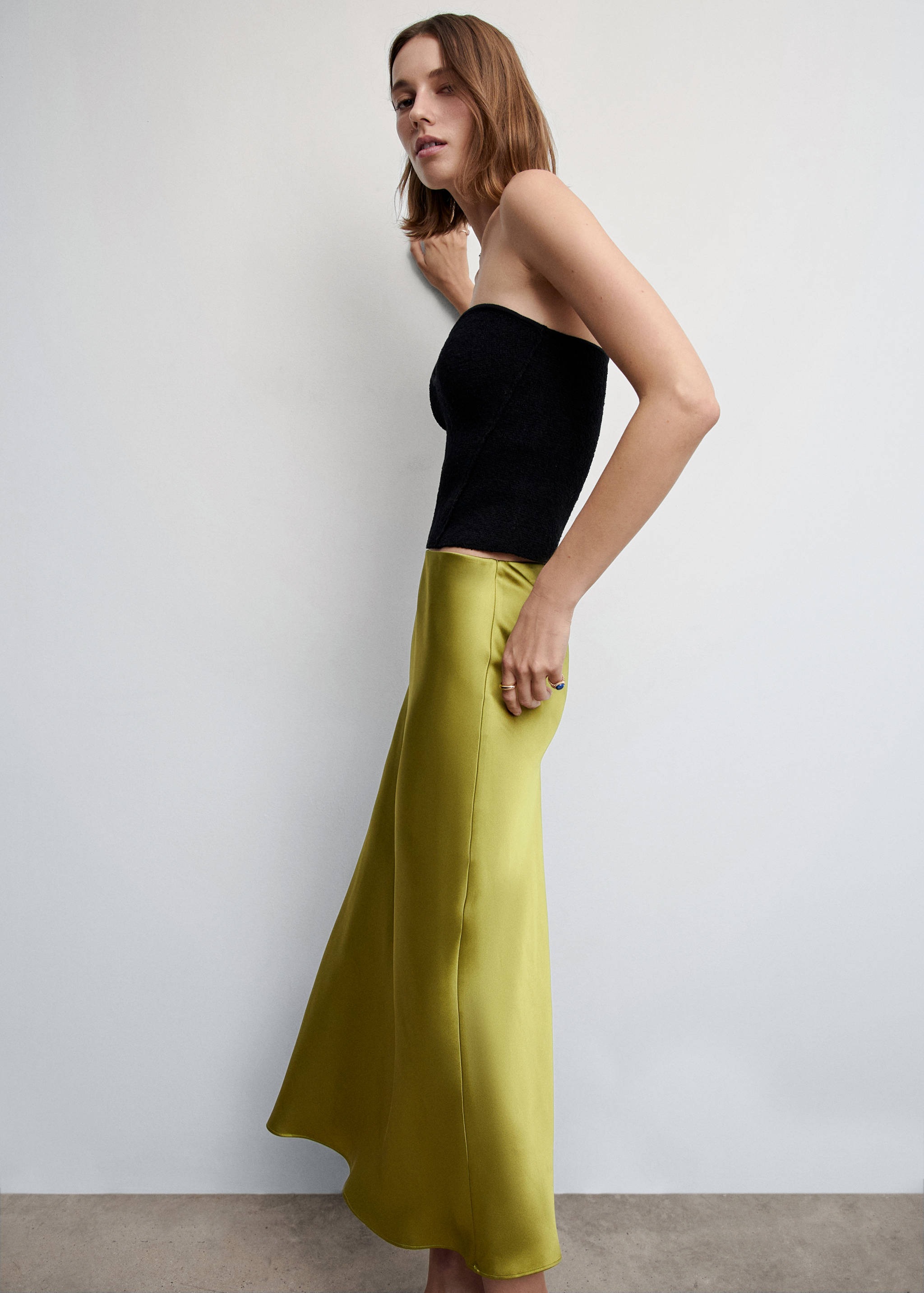 Falda midi satinada - Detalle del artículo 1