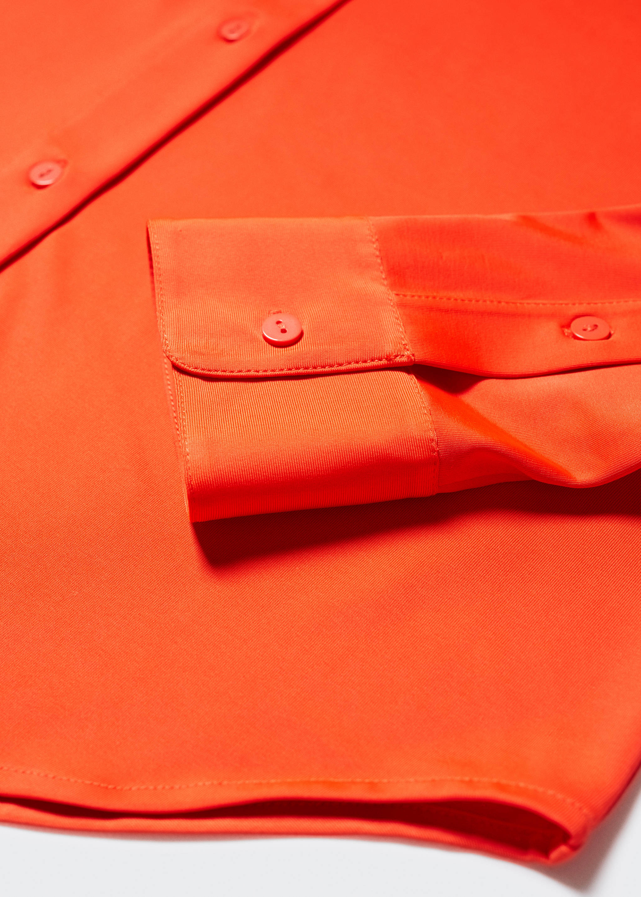 Buttoned flowy shirt - Details of the article 8