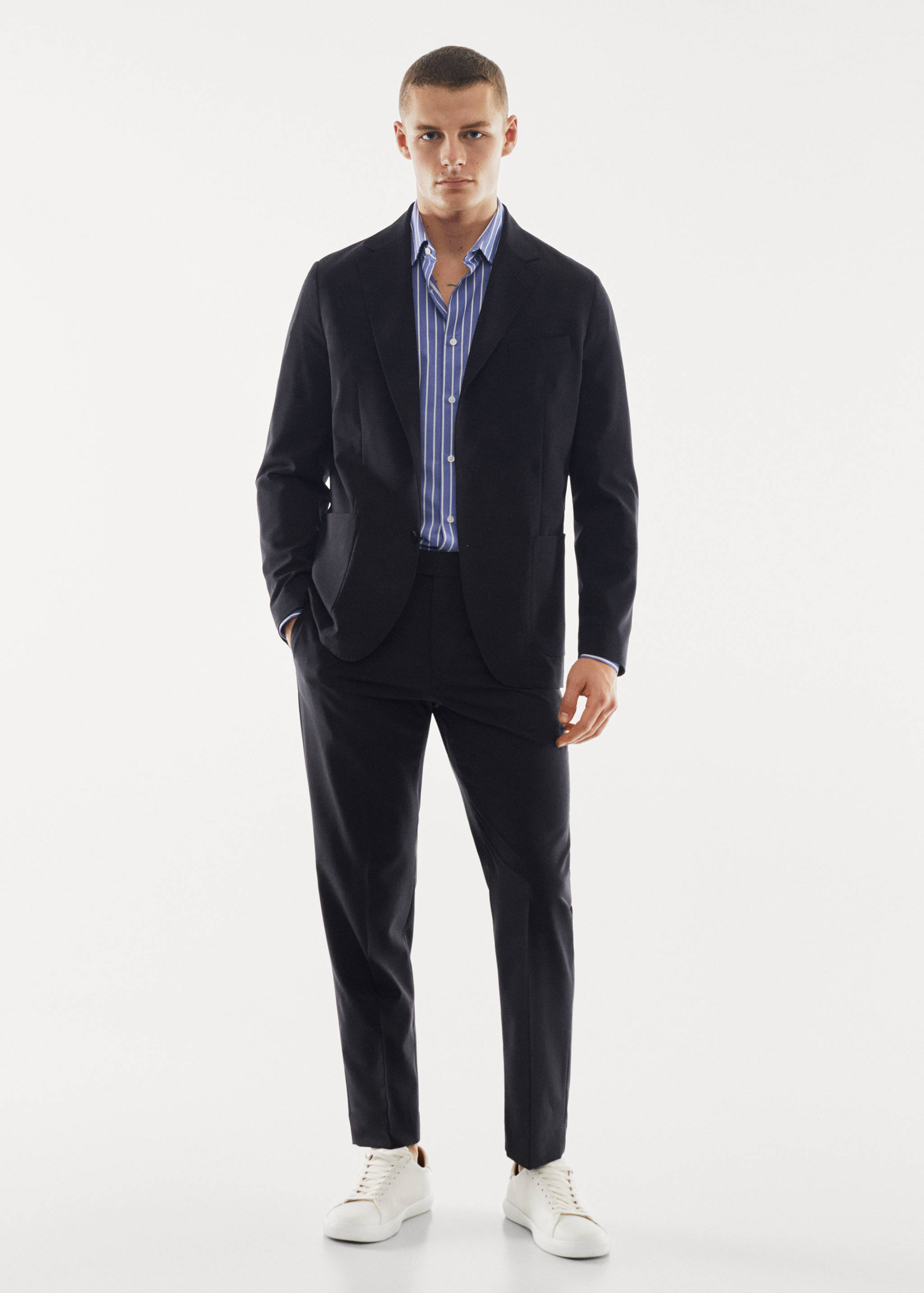 Breathable slim-fit suit jacket - General plane