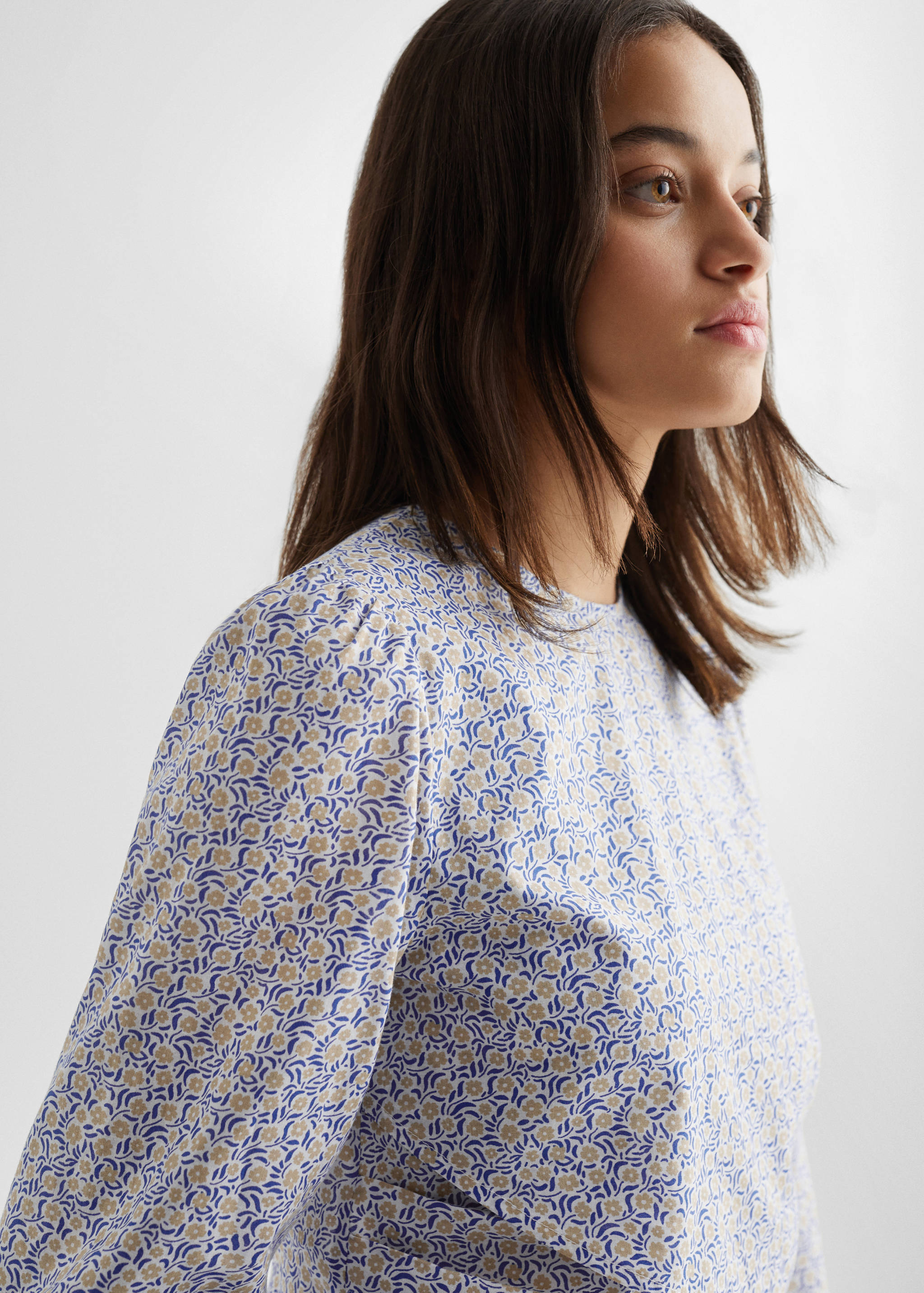 Mönstrad blus - Detaljer om artikeln 1