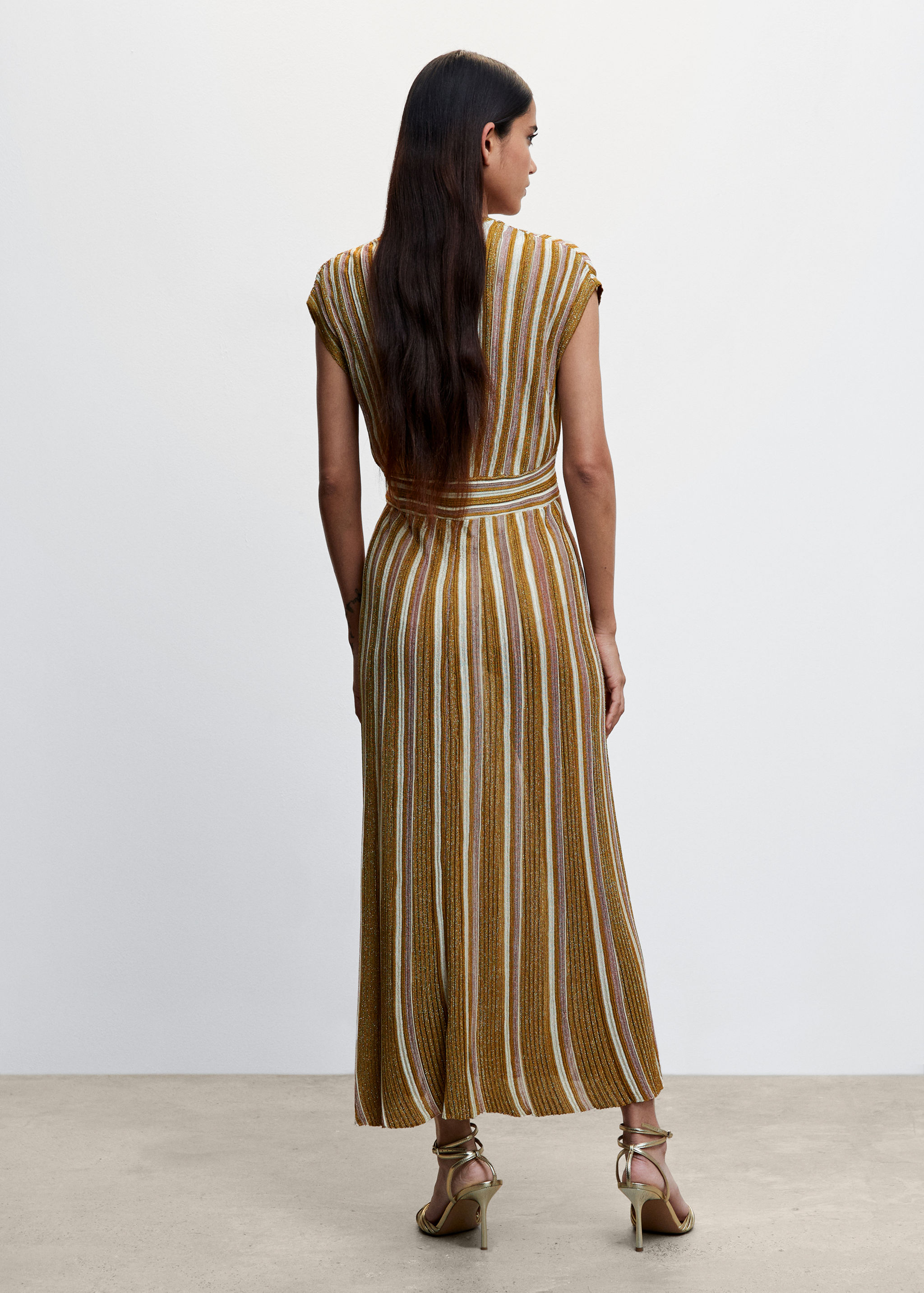 Bedrucktes Strickkleid   - Rückseite des Artikels