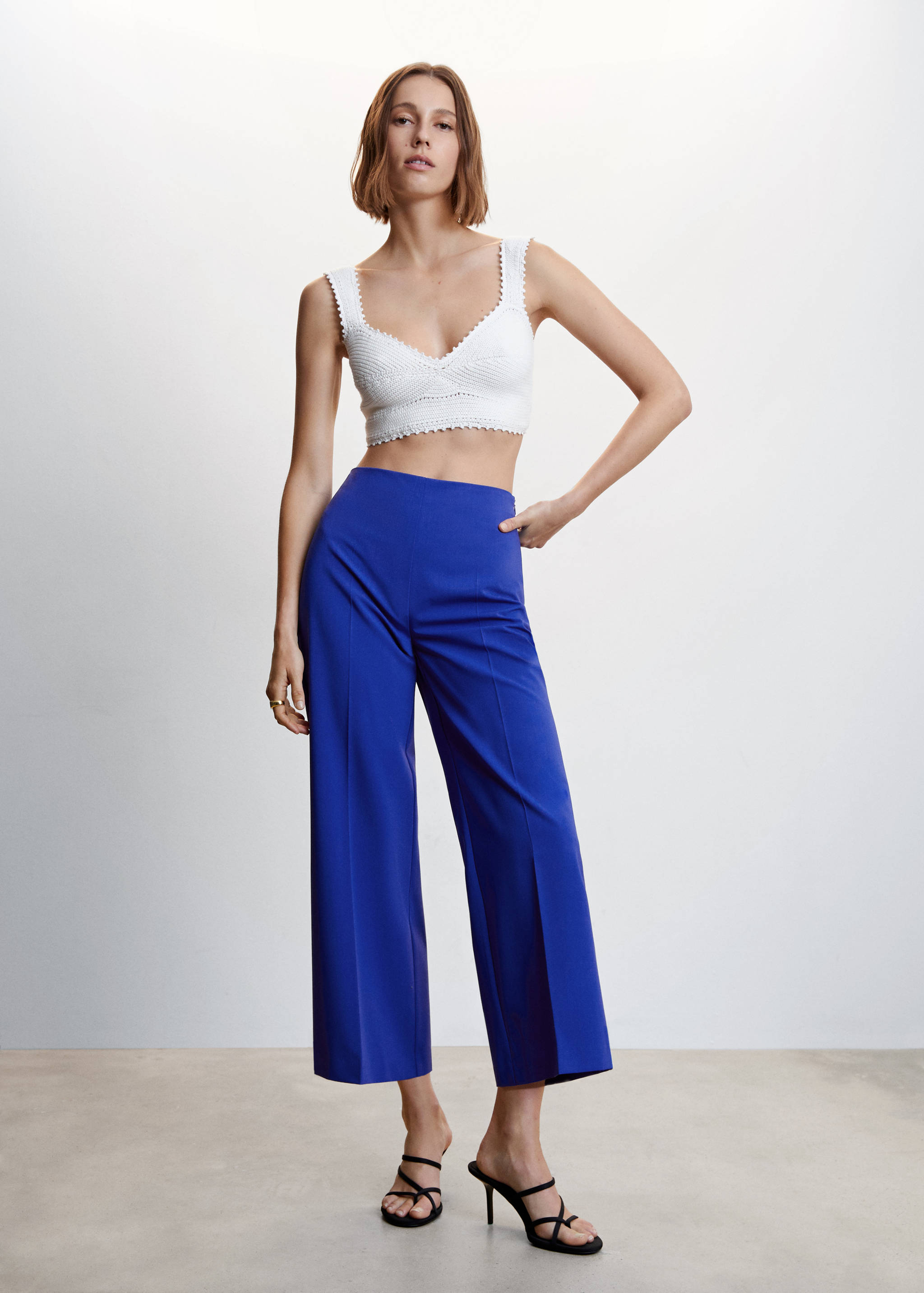 Straight culotte pants - General plane
