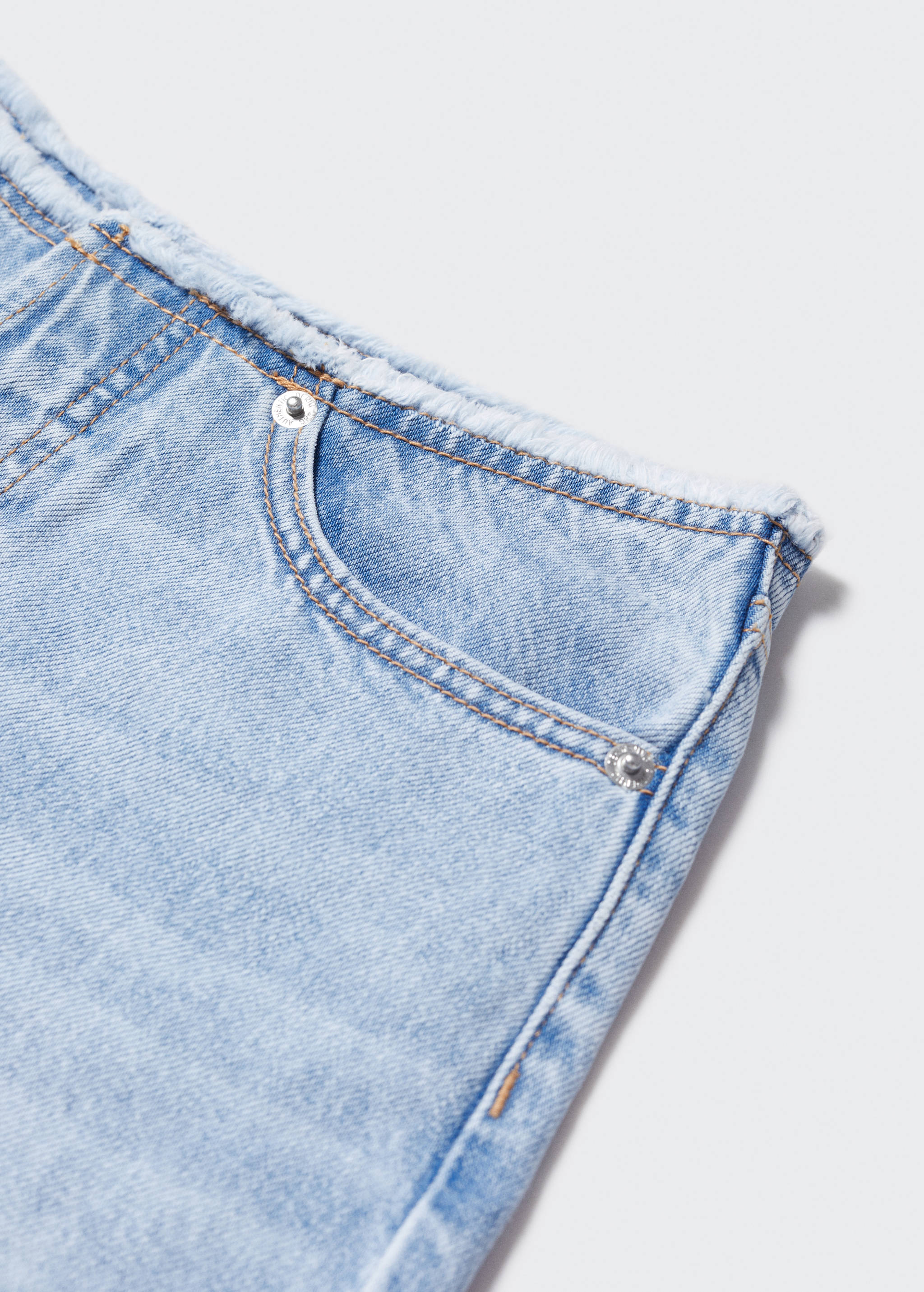 Medium-waist denim shorts - Details of the article 8
