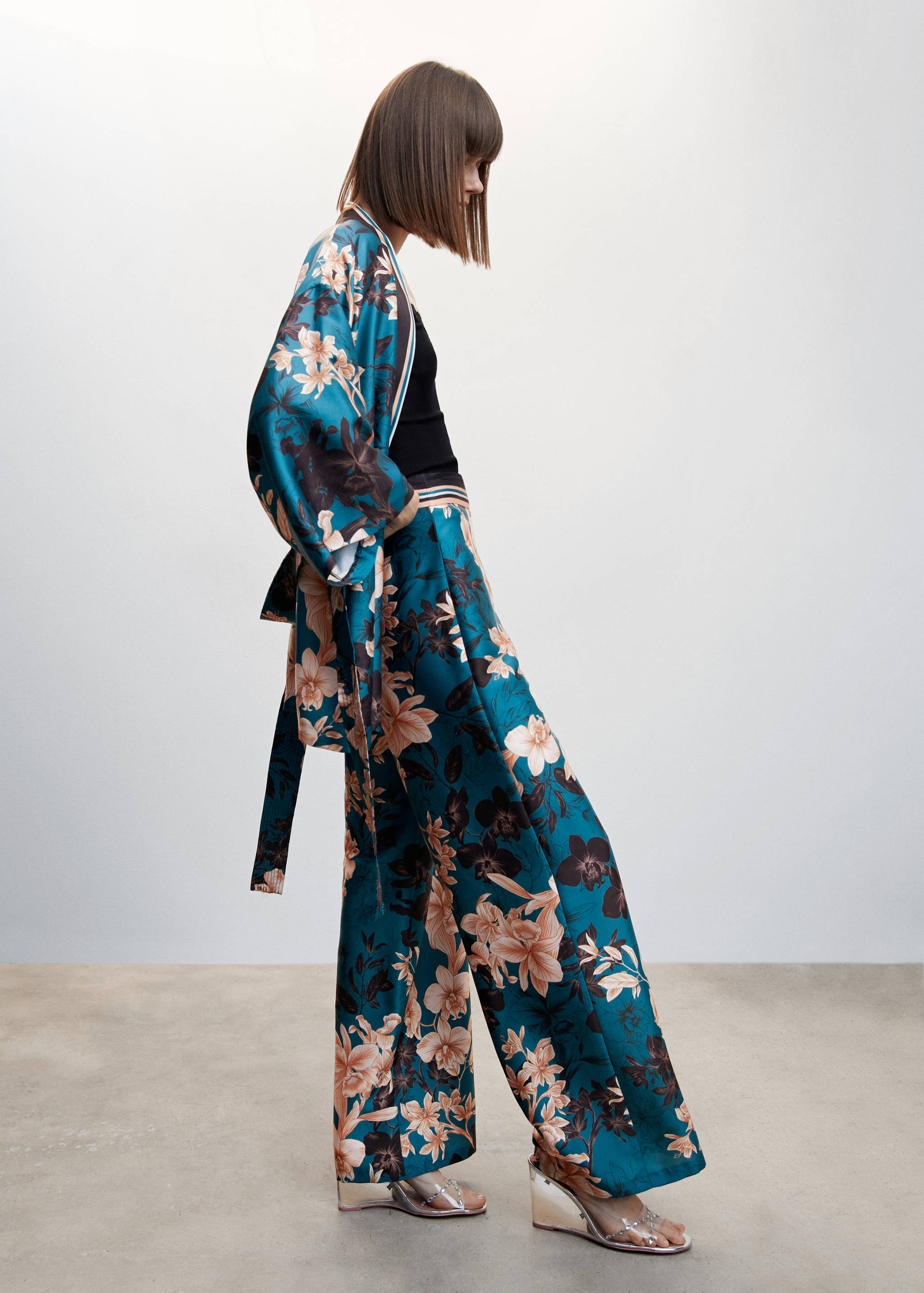 Floral palazzo trousers - Details of the article 6
