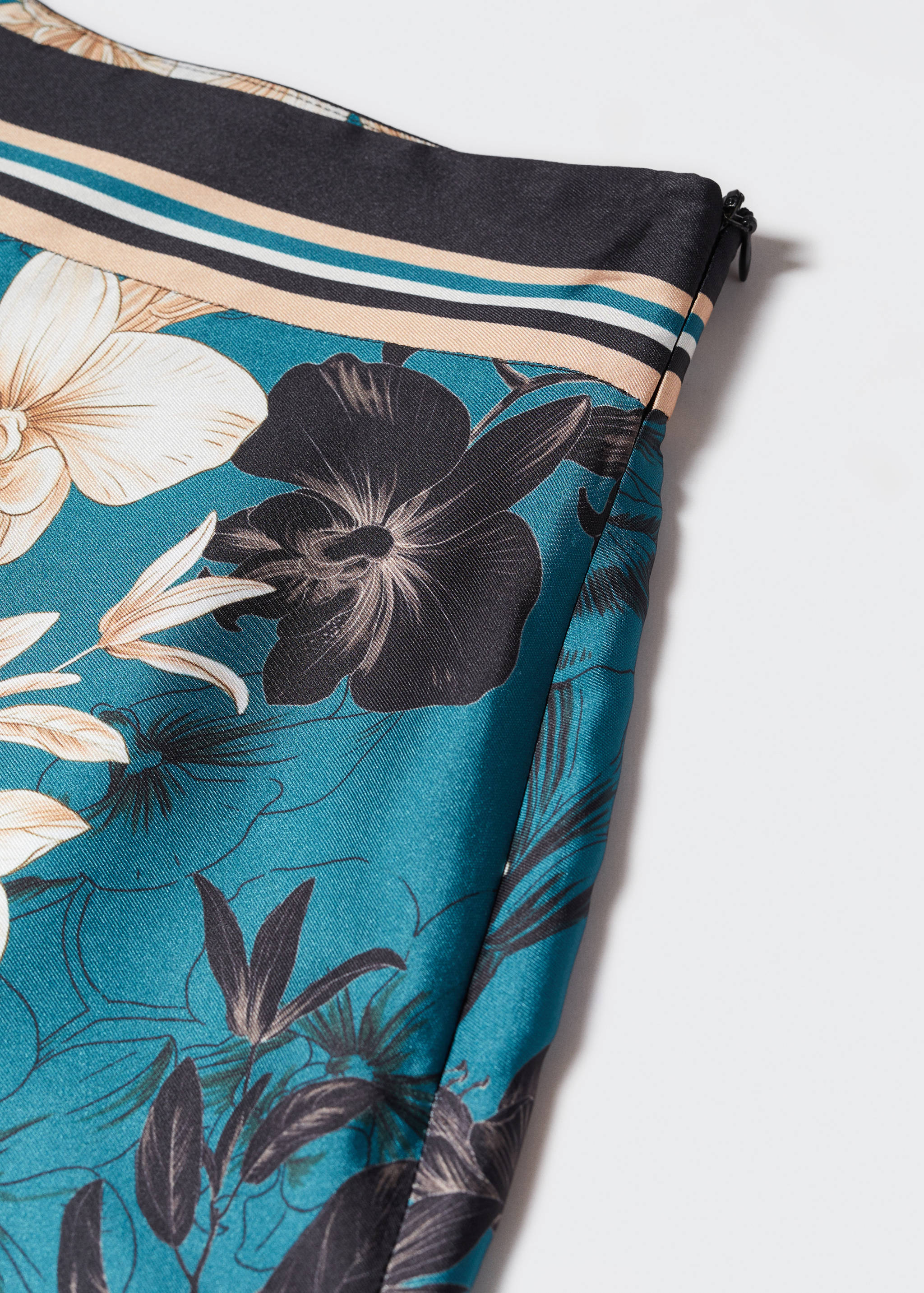 Floral palazzo trousers - Details of the article 8