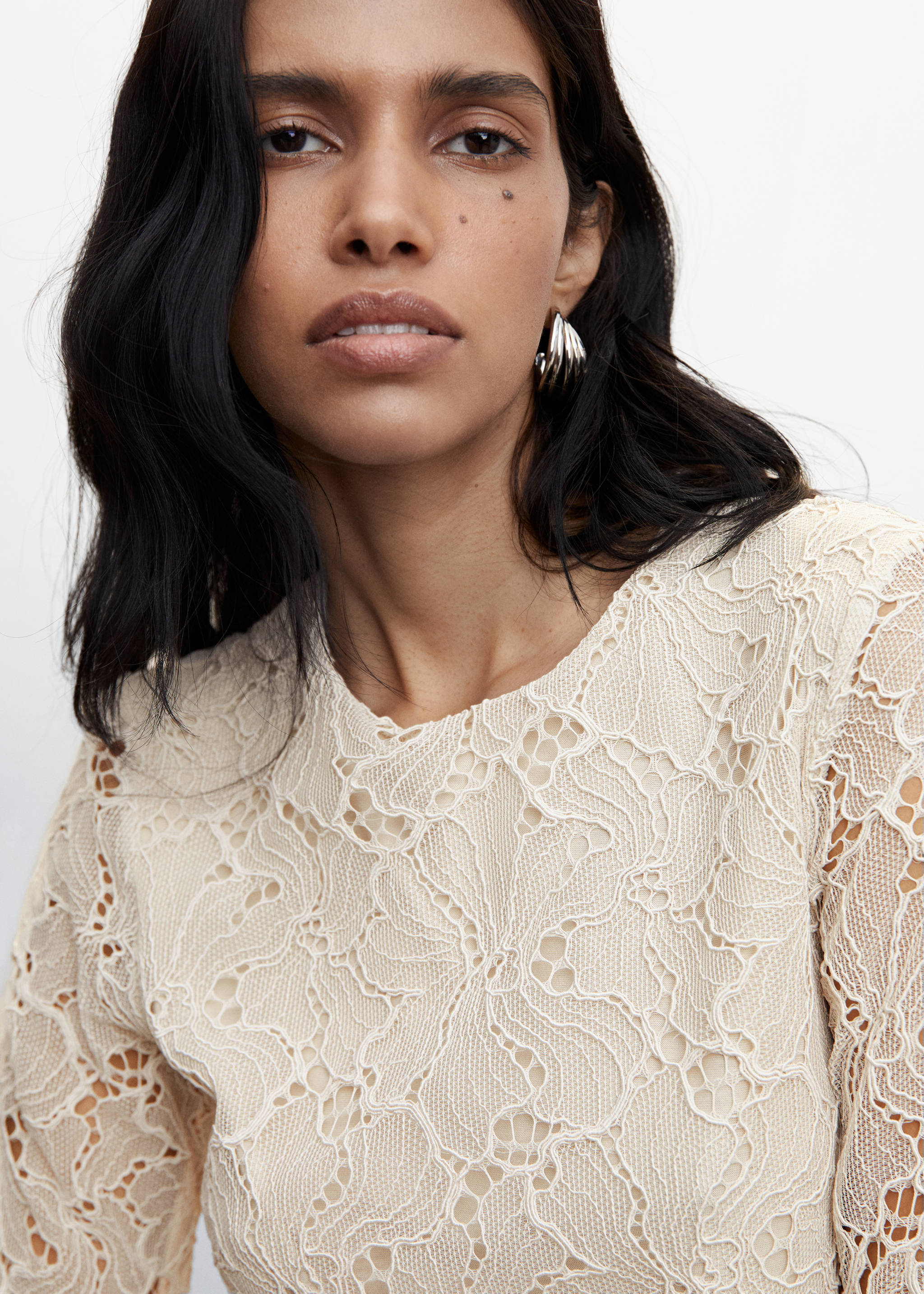 Vestido corto encaje - Detalle del artículo 1