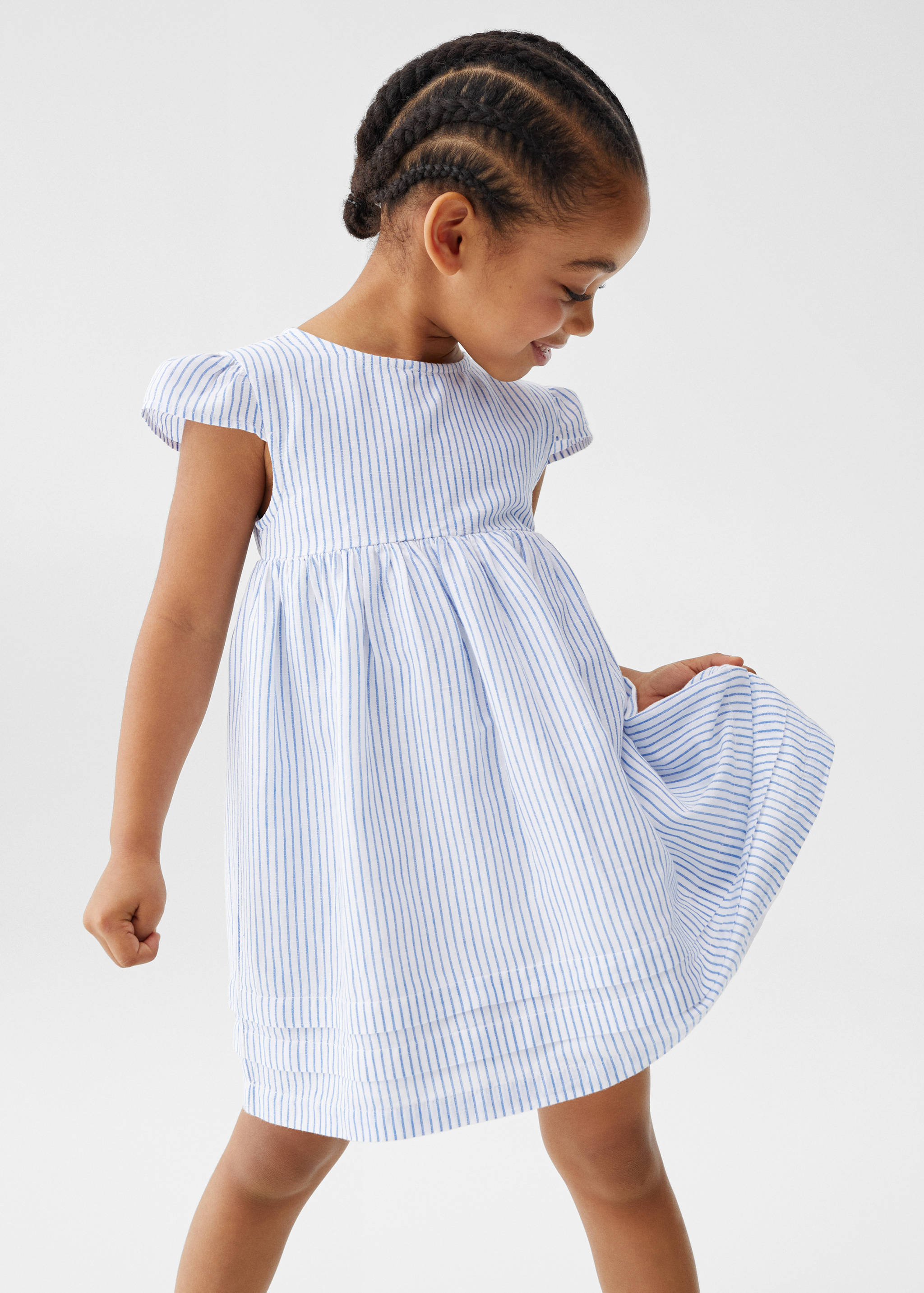 Vestido rayas volante - Plano medio