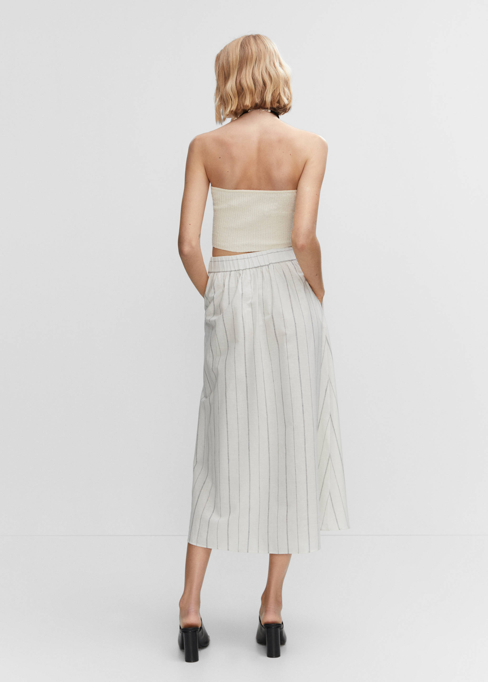 Faldilla ratlla diplomàtica - Revers de l'article