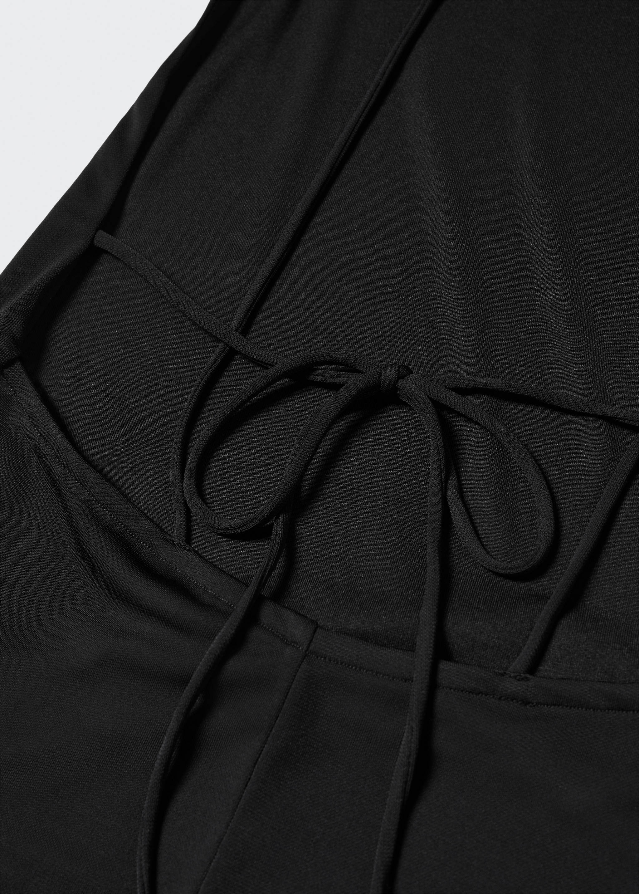 Jurk met rugdecolleté - Detail van het artikel 8