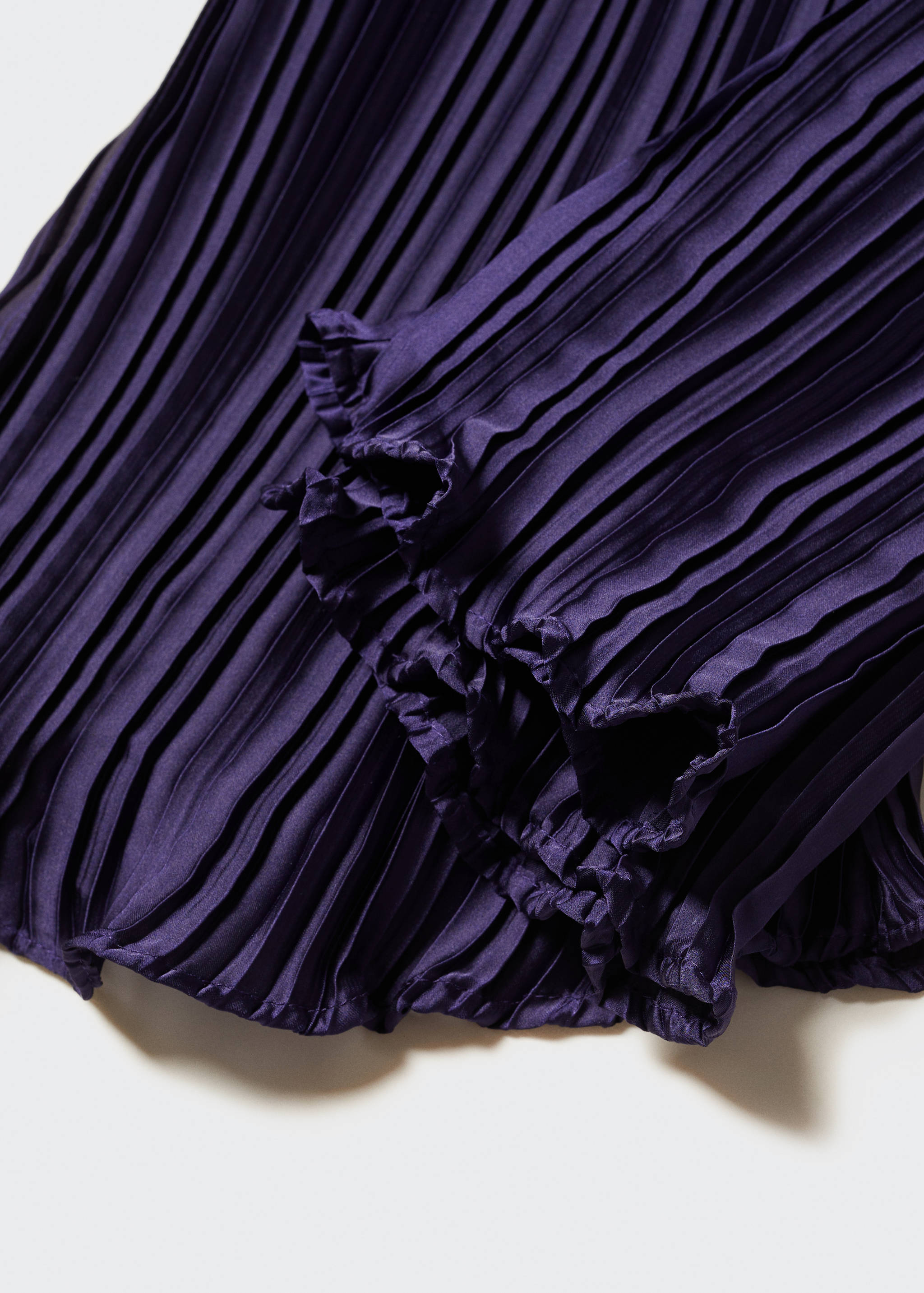 Satin pleated shirt - Details of the article 8