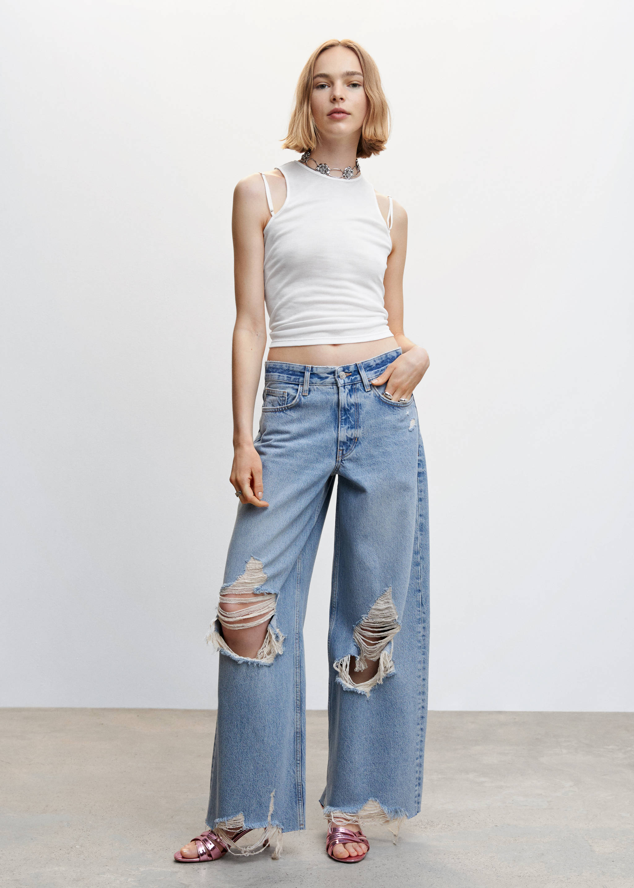 Top de liocel com alças duplas - Plano geral