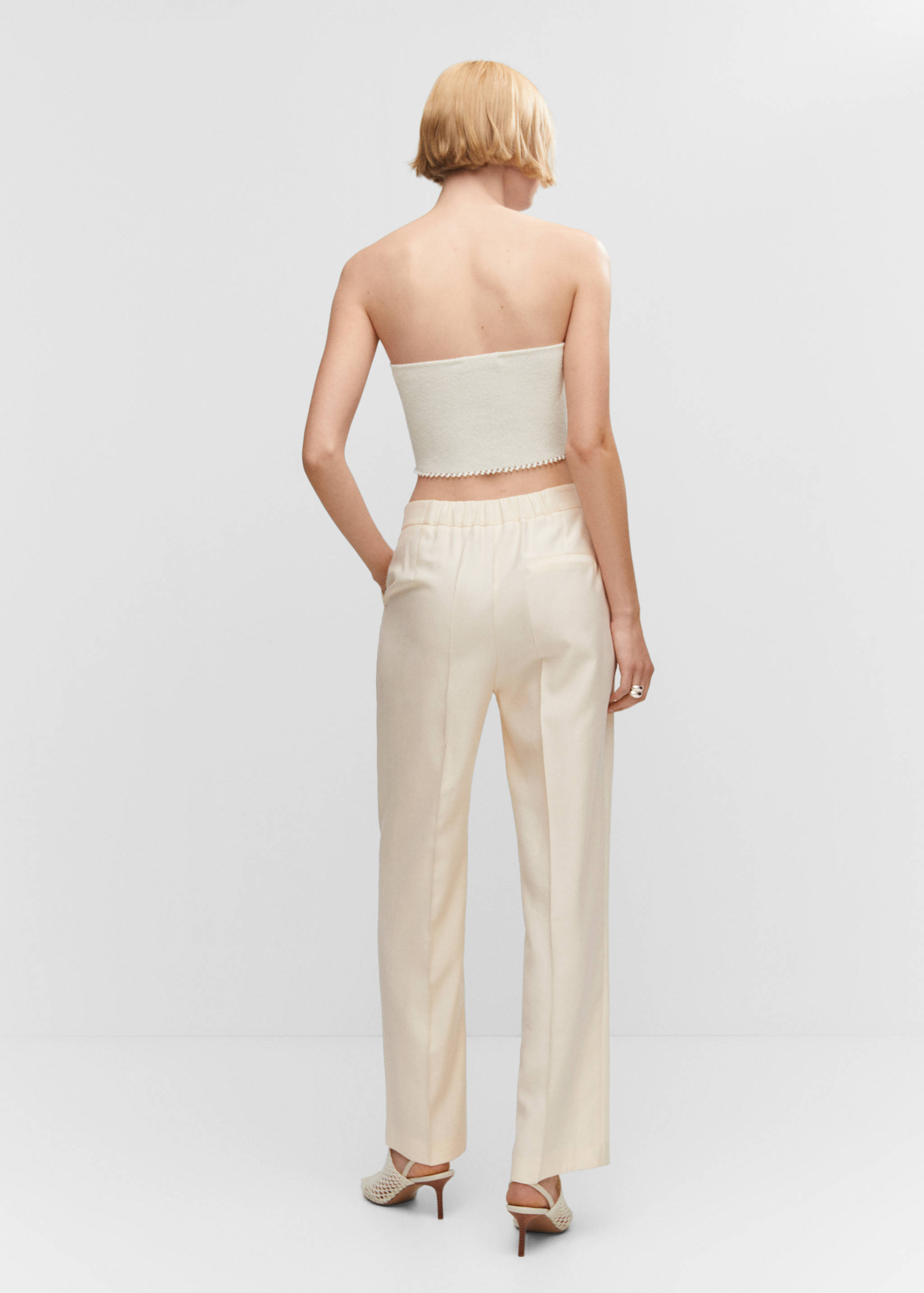 Straight-fit pleated trousers - Reverse of the article