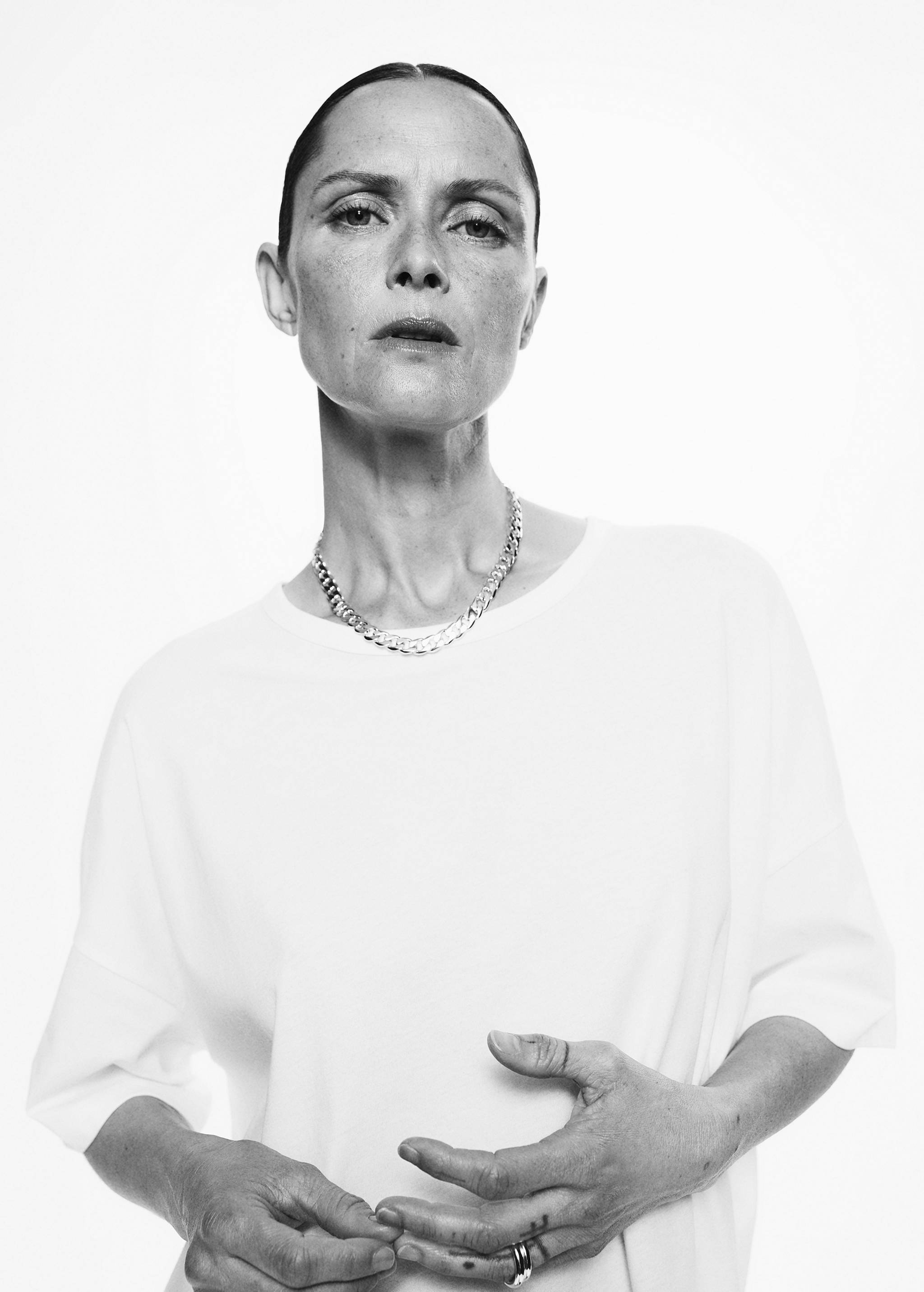 Oversize cotton T-shirt - Details of the article 2