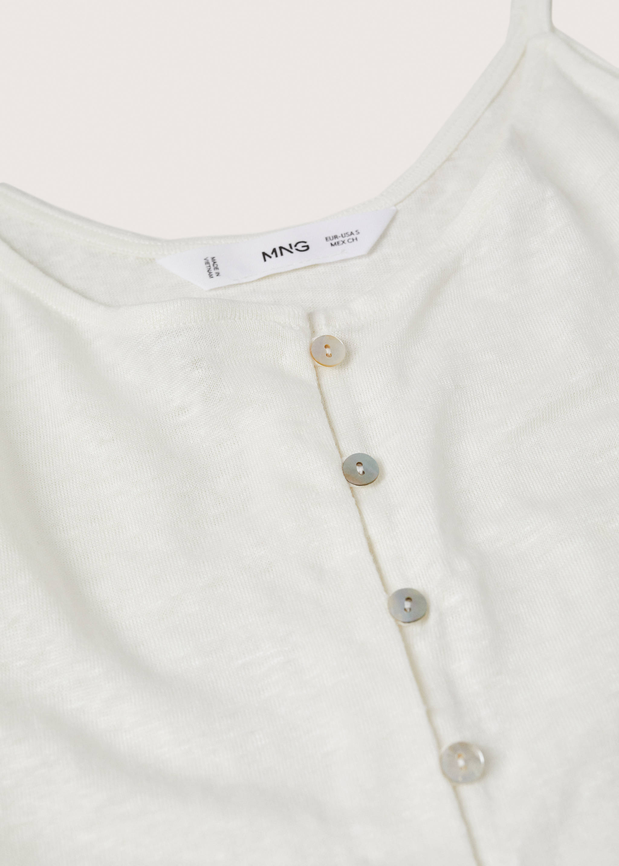 100% linen top with buttons - Details of the article 8