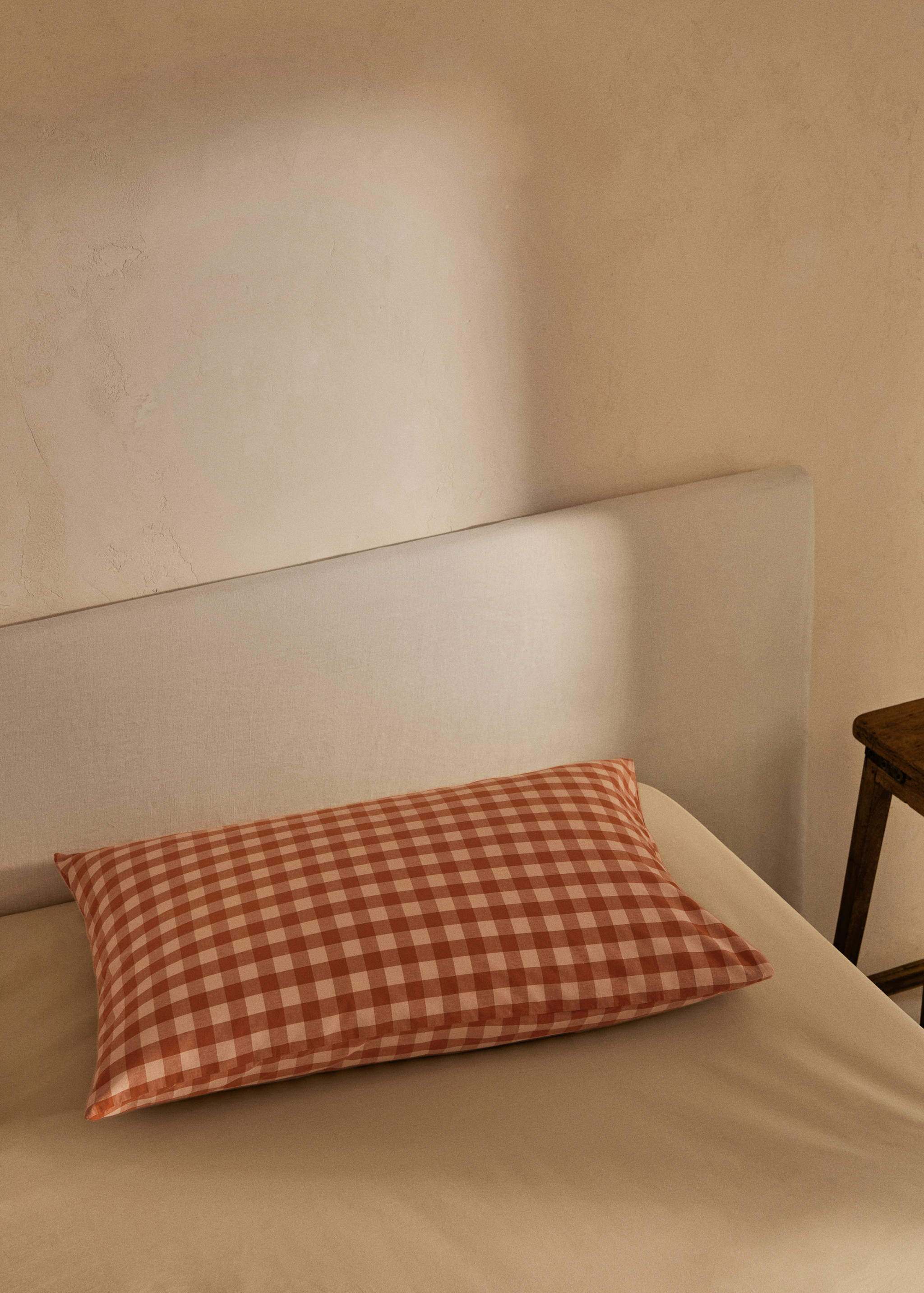 Pillow case brigitte-i - Details of the article 8