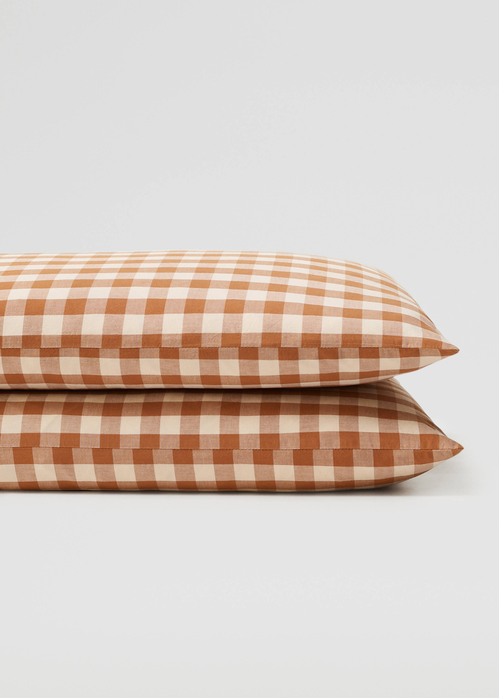 Pillow case brigitte-i - Medium plane