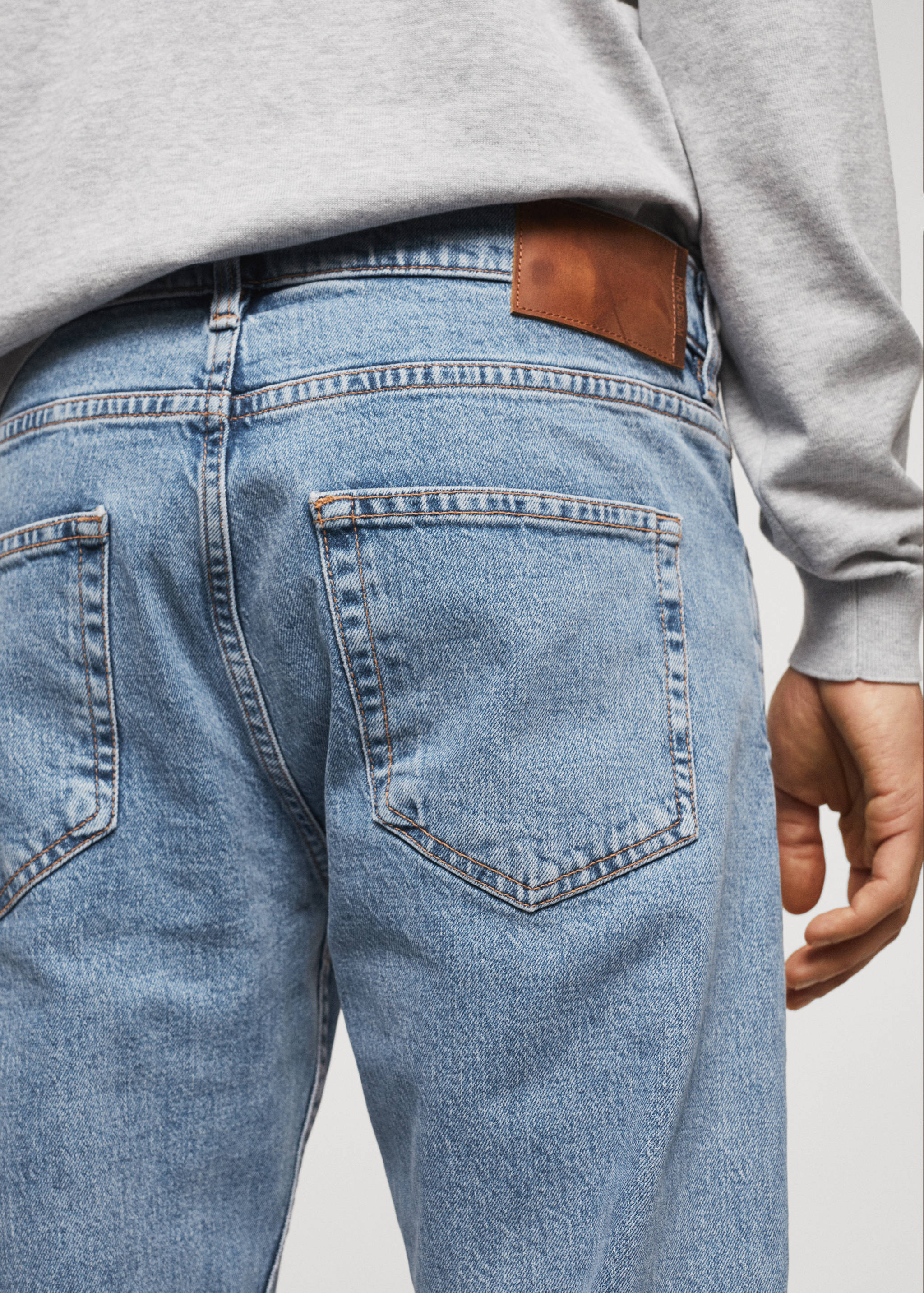 Tapered Jeans Ben in Cropped-Länge - Detail des Artikels 3