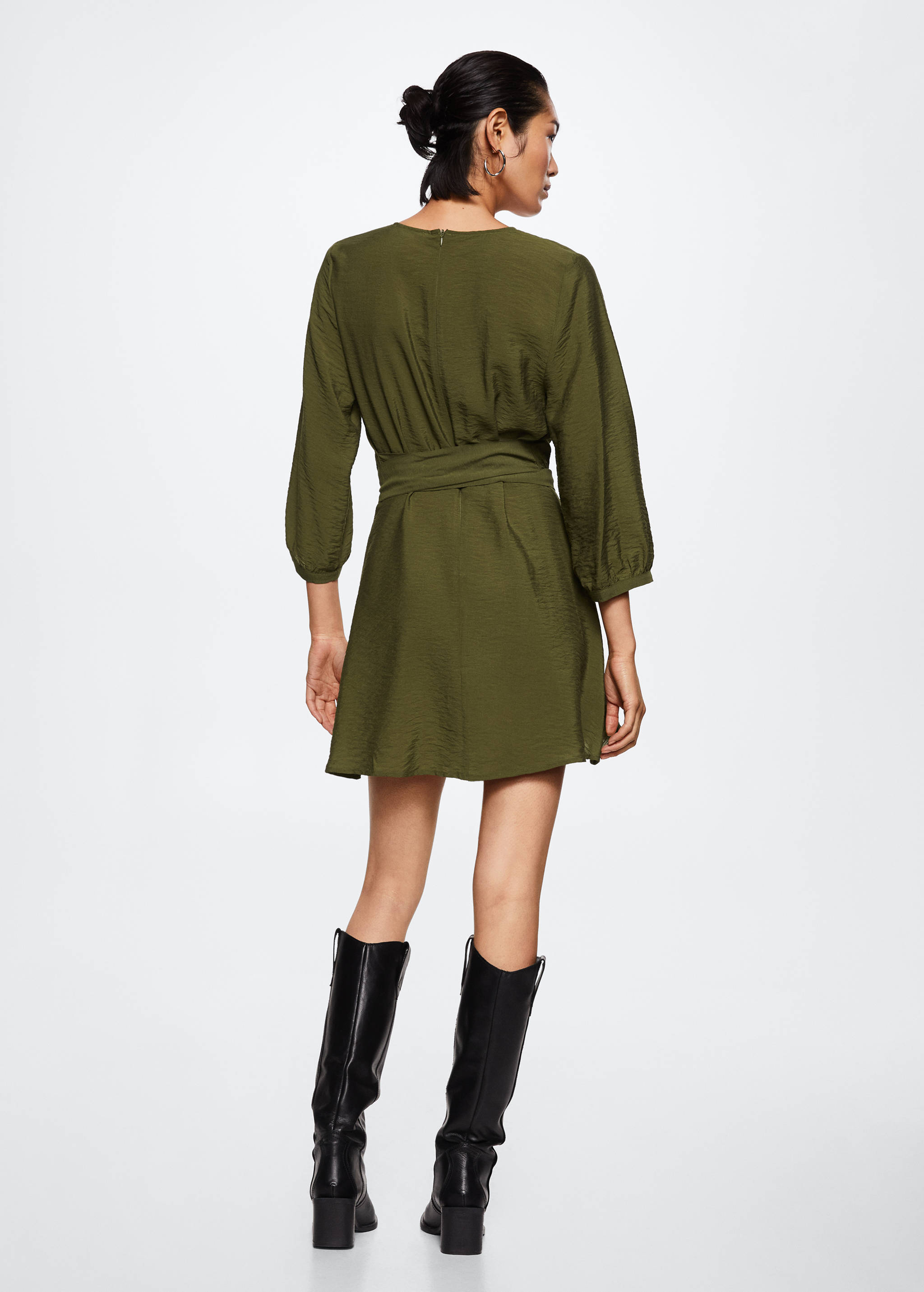 Vestido acetinado cinto - Verso do artigo