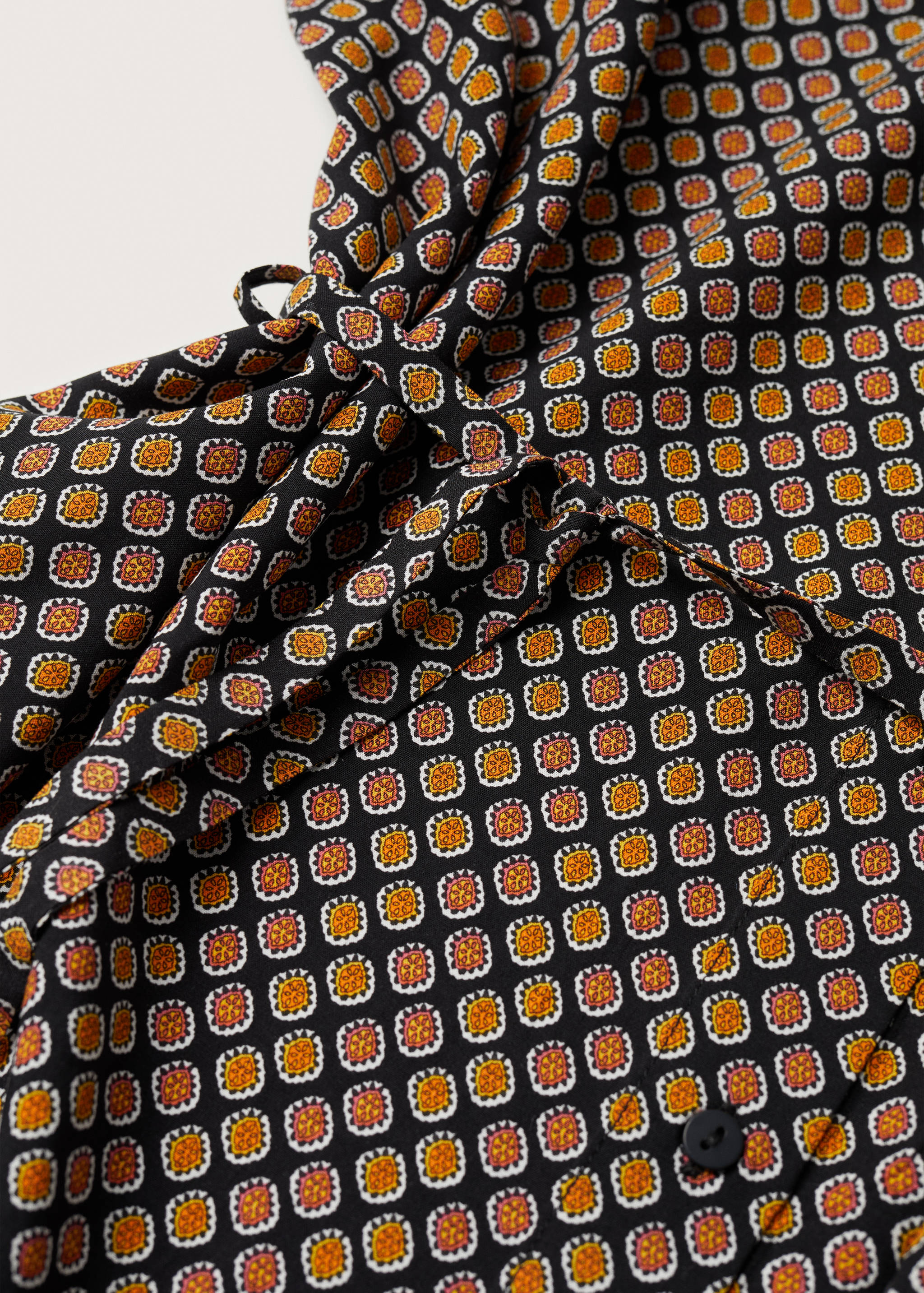 Printed shirt dress - Details of the article 8