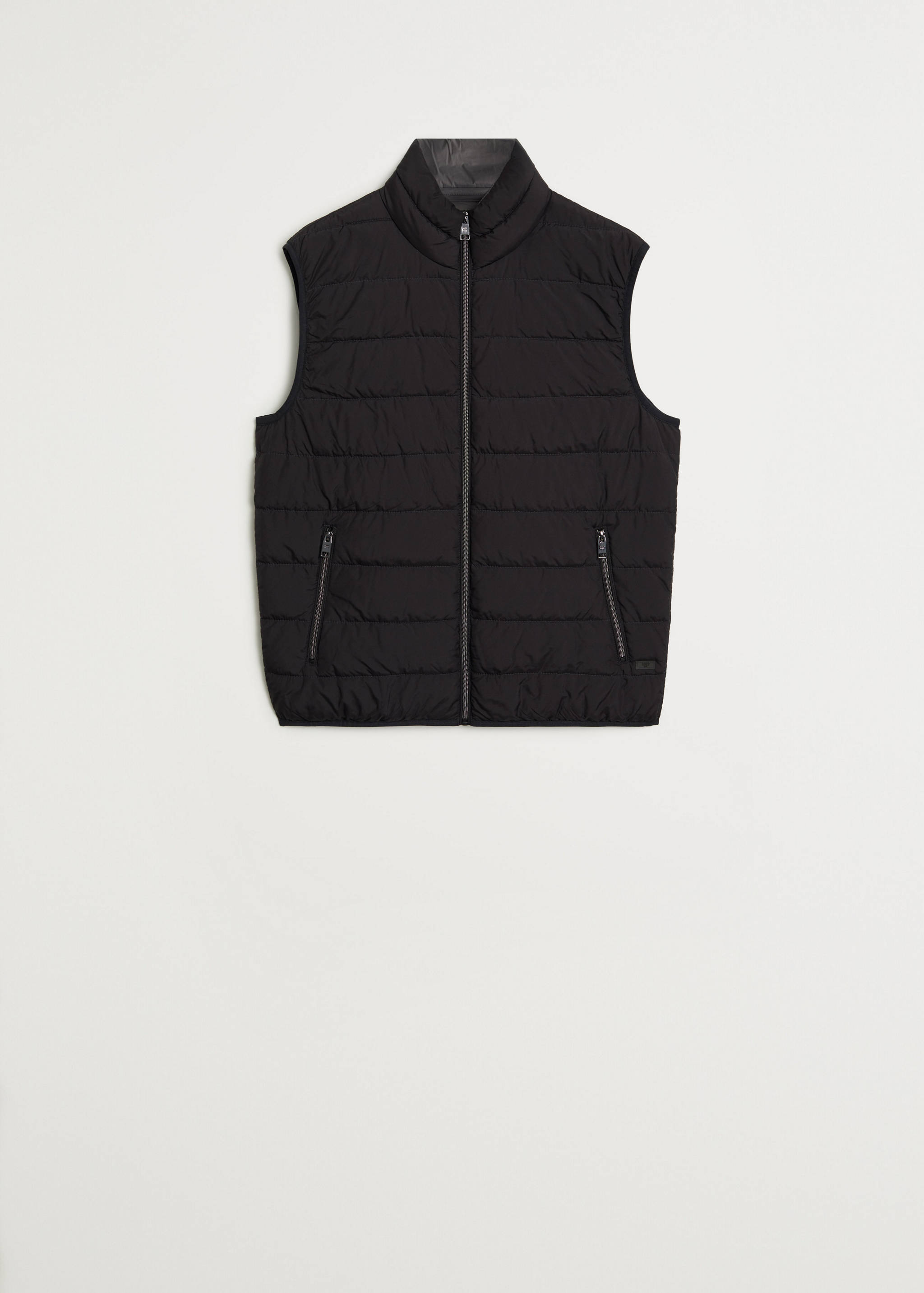 Lightweight nylon quilted gilet - Article without model