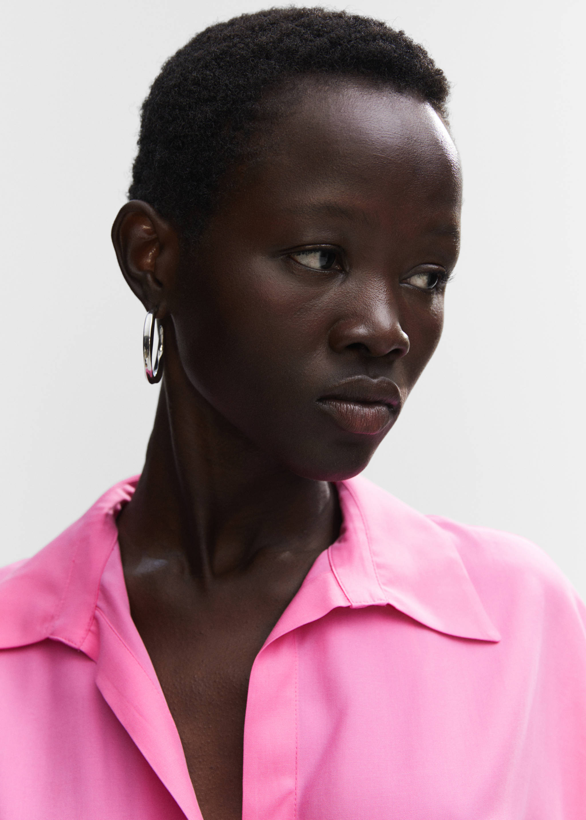 Sleeveless lyocell shirt - Details of the article 1