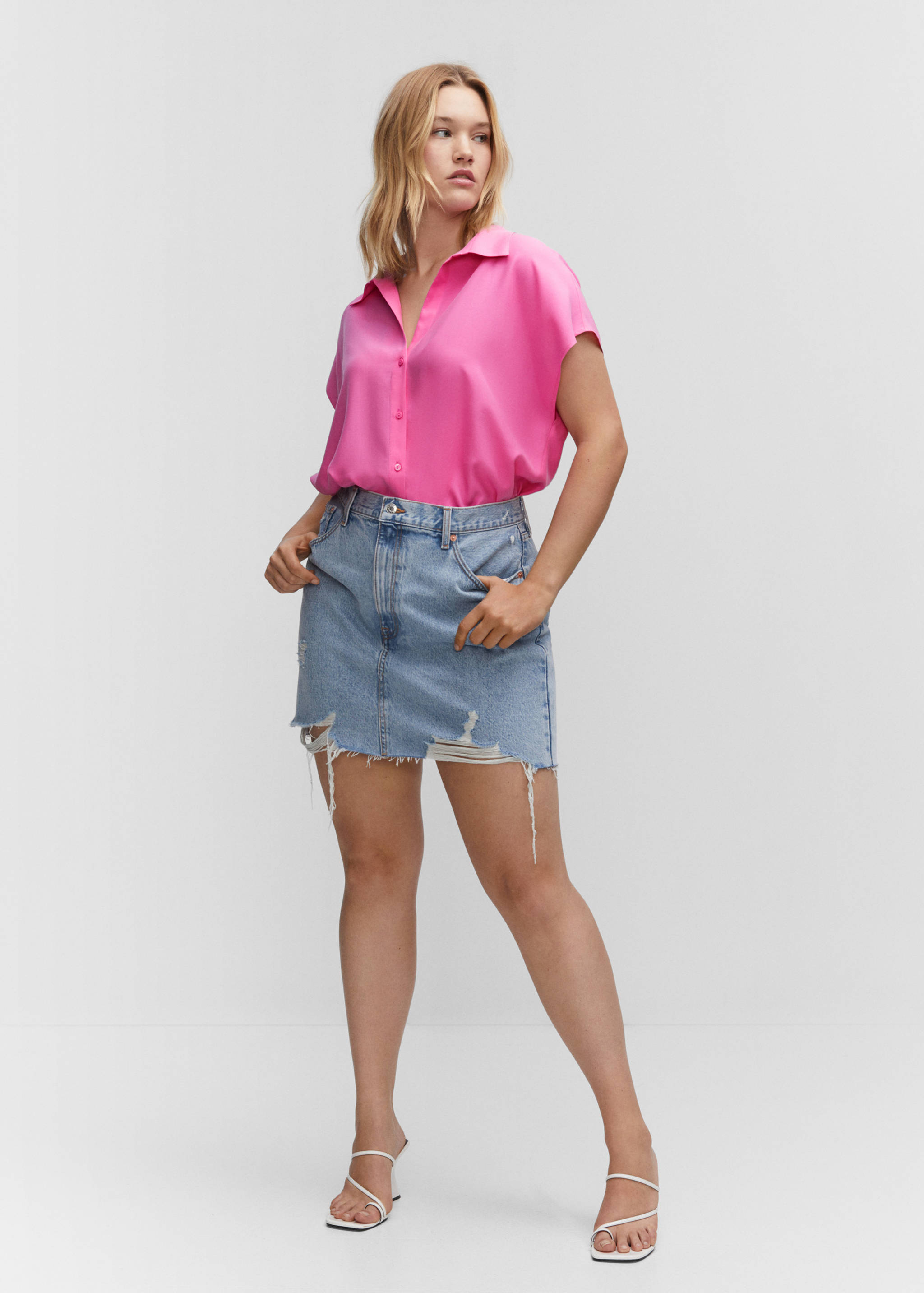 Sleeveless lyocell shirt - Details of the article 3