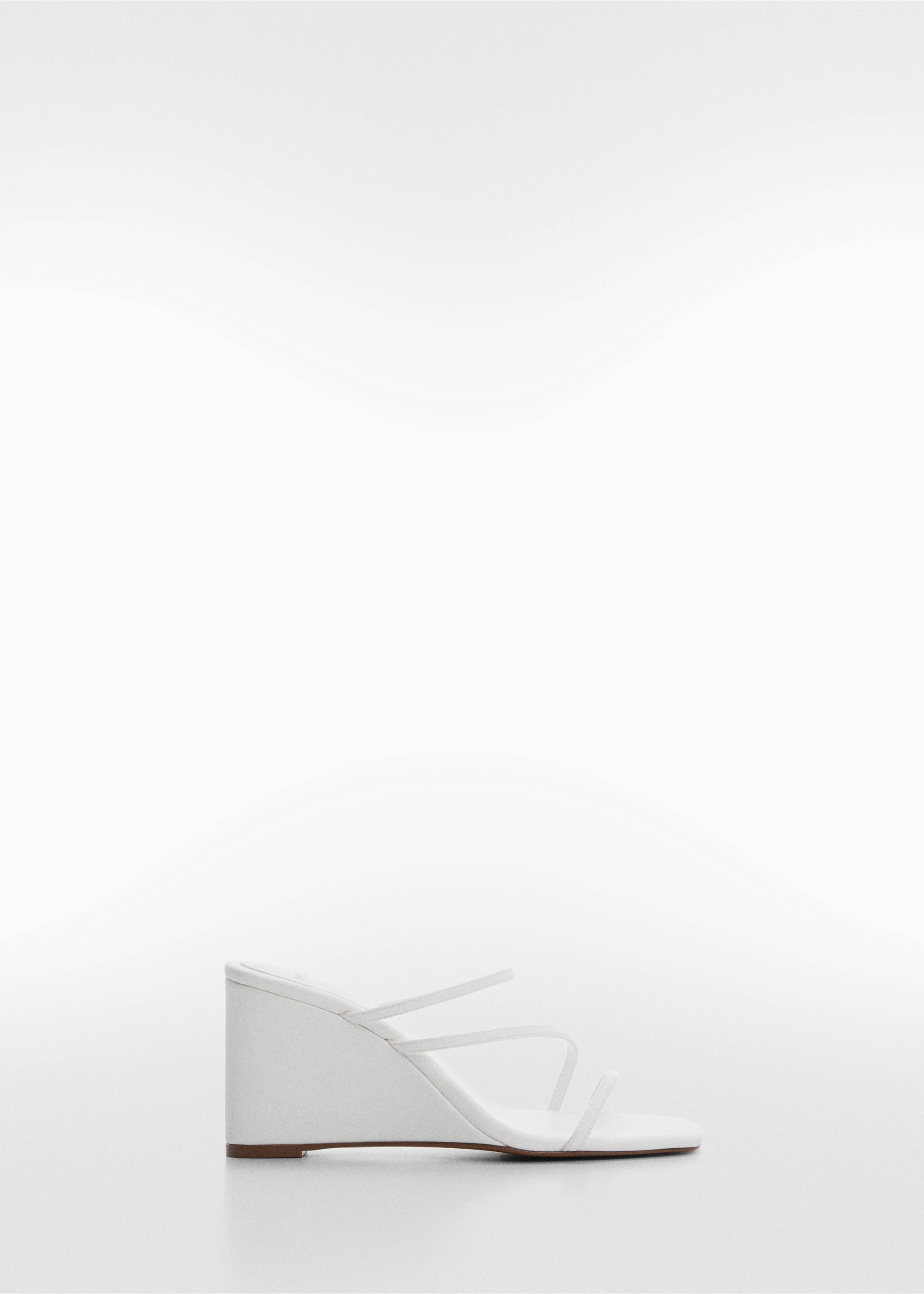 Wedge strips sandals - Article without model, White. Ref: 57000033-00.