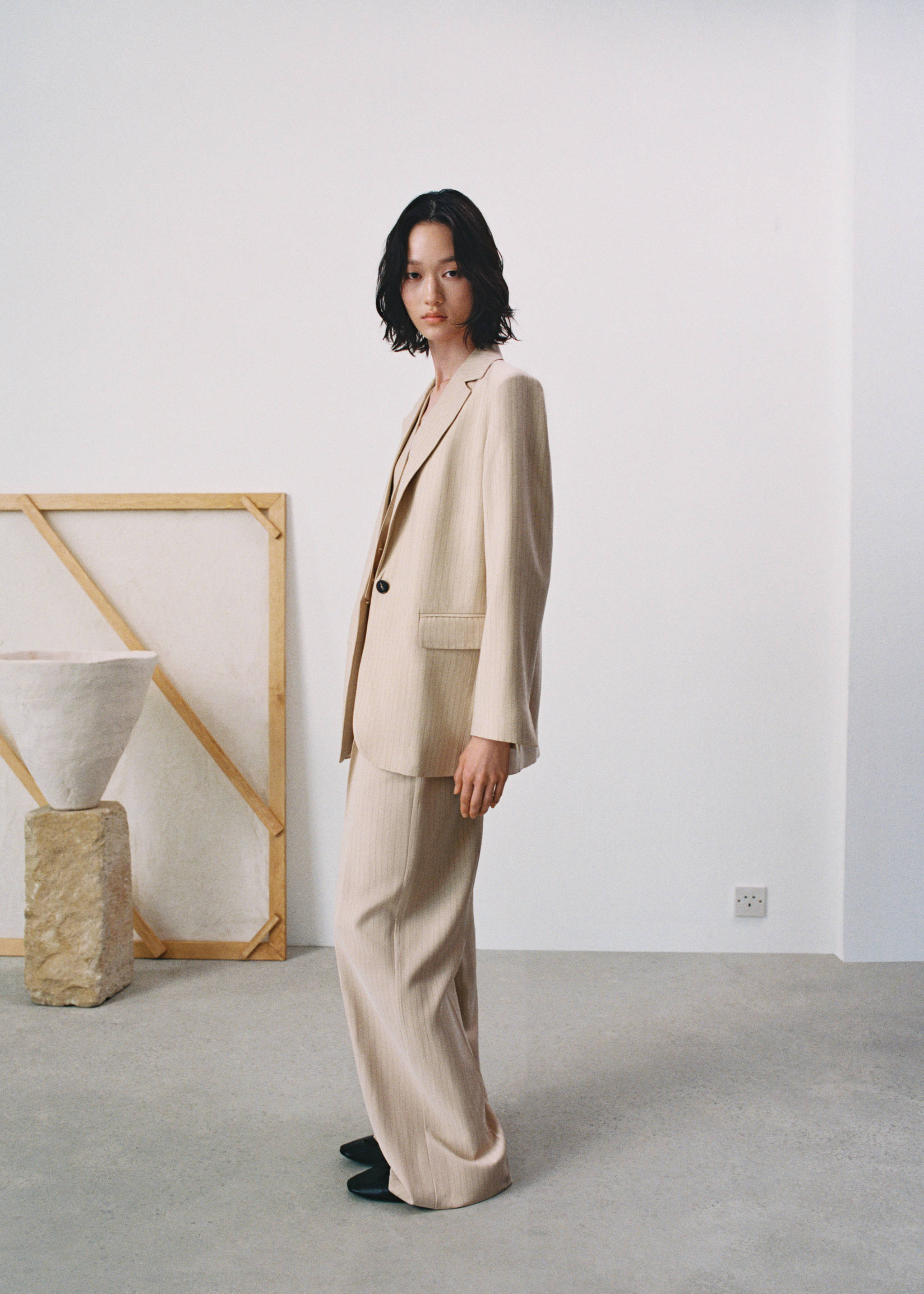 Chalk-stripe pants - Details of the article 6