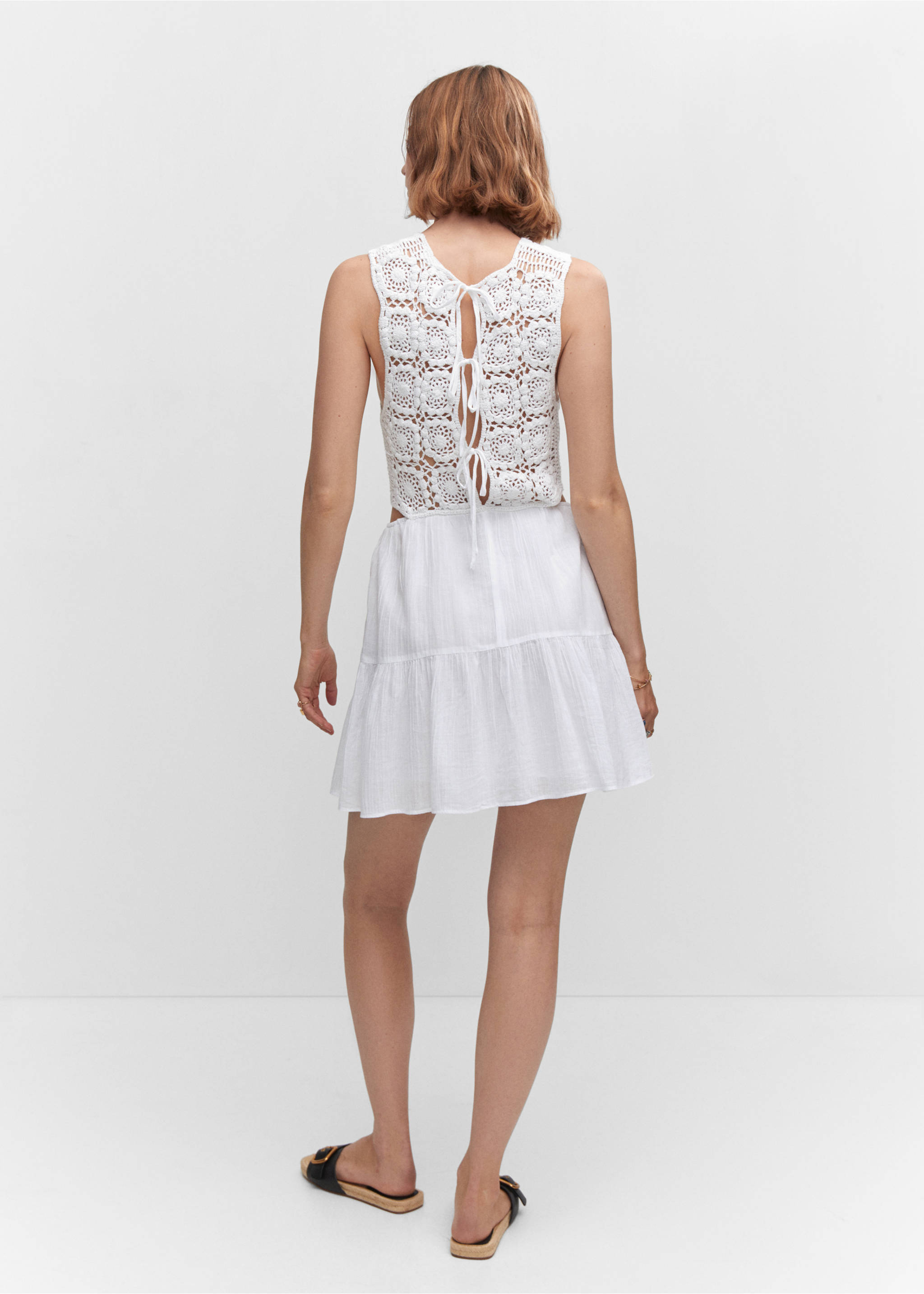 Crochet dress with openings - Reverse of the article, White. Ref: 57000244-00.
