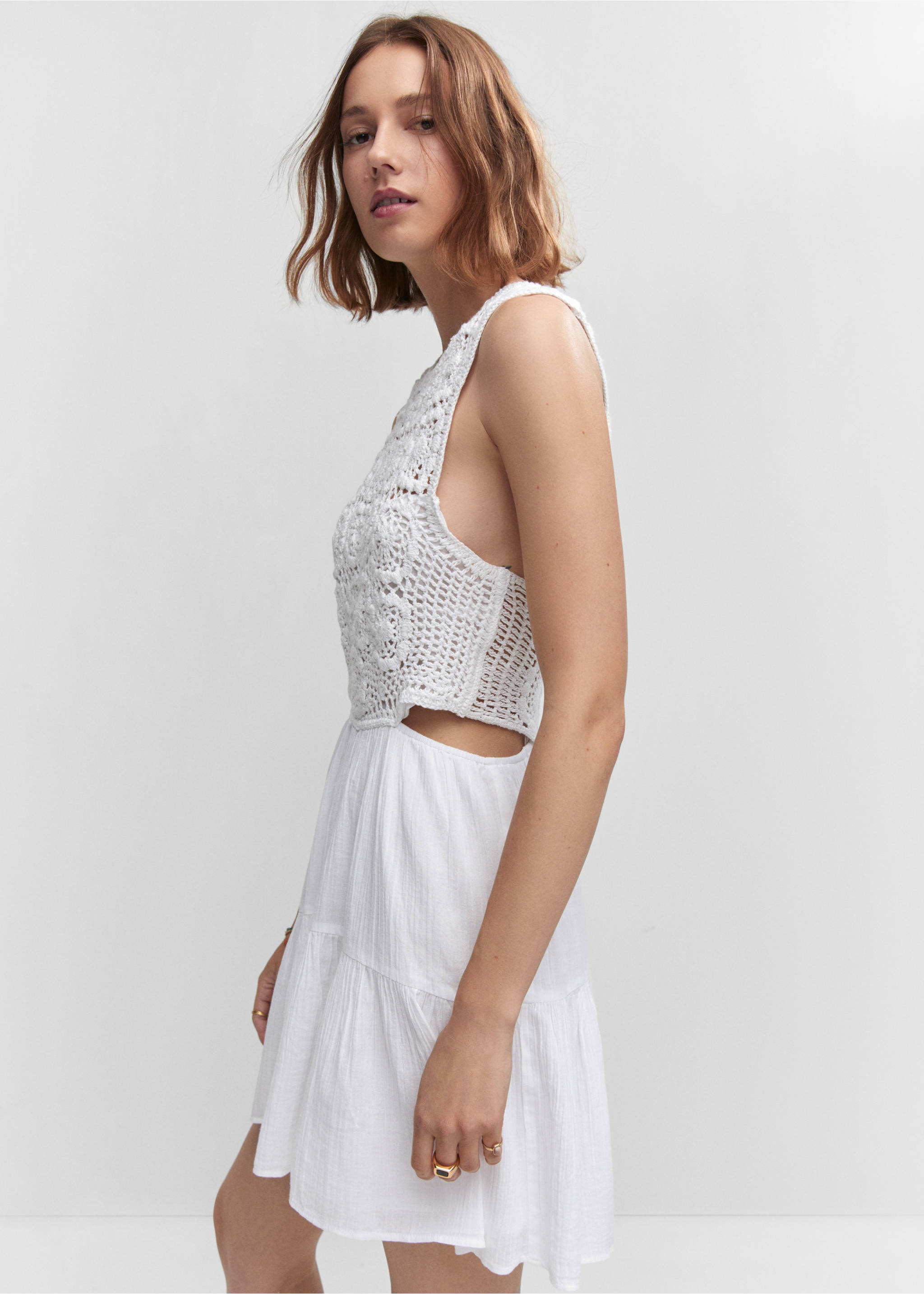 Crochet dress with openings - Details of the article 2, White. Ref: 57000244-00.