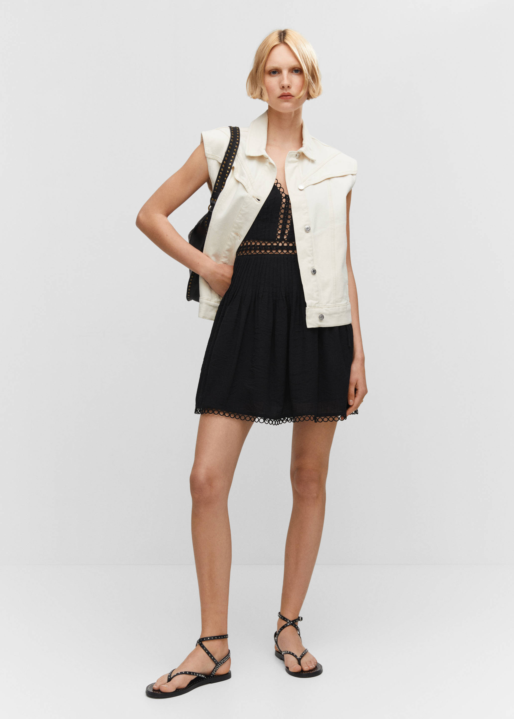 Openwork dress with double straps - General plane