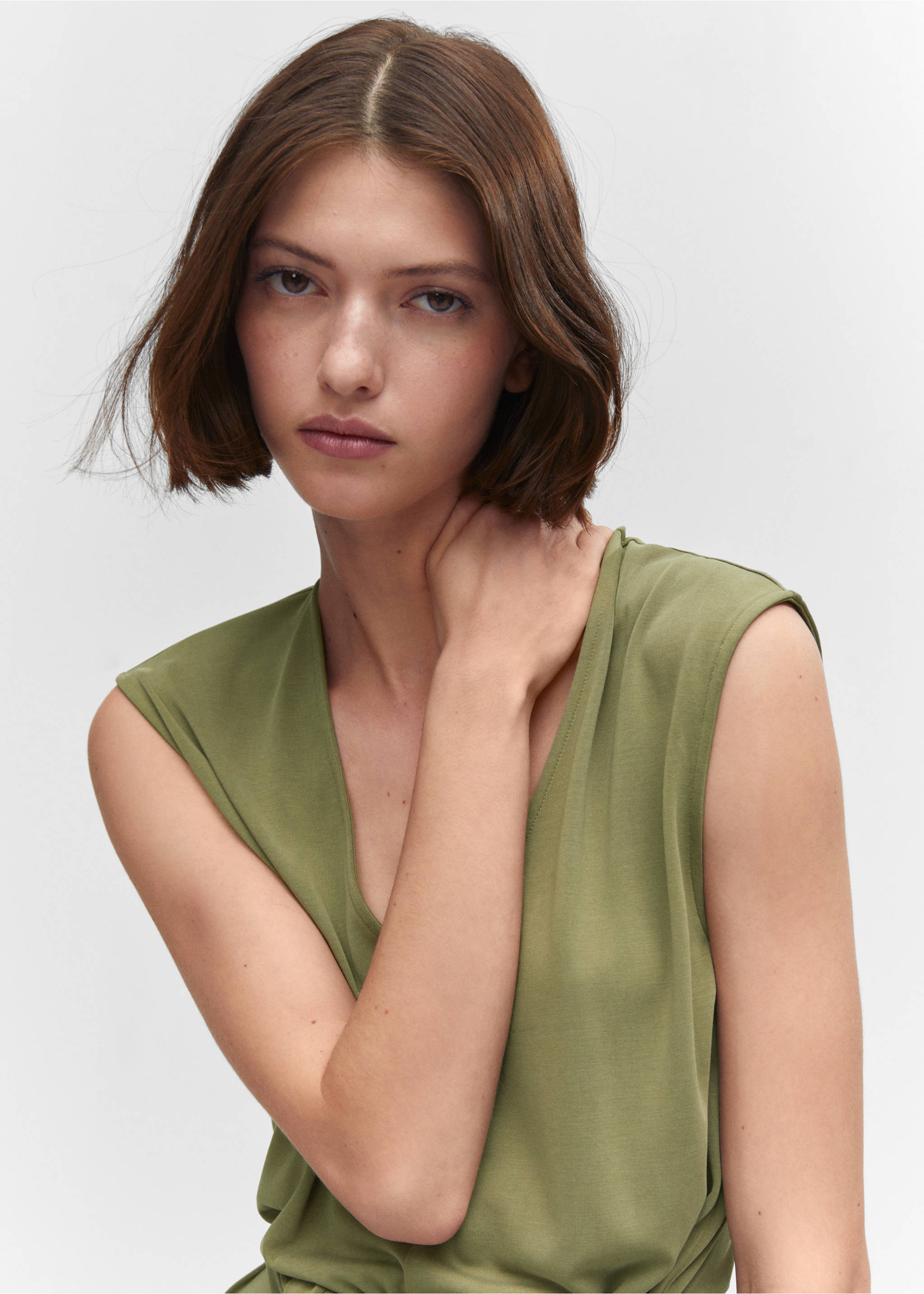 Modal jumpsuit with tie - Details of the article 1, Khaki. Ref: 57000316-00.