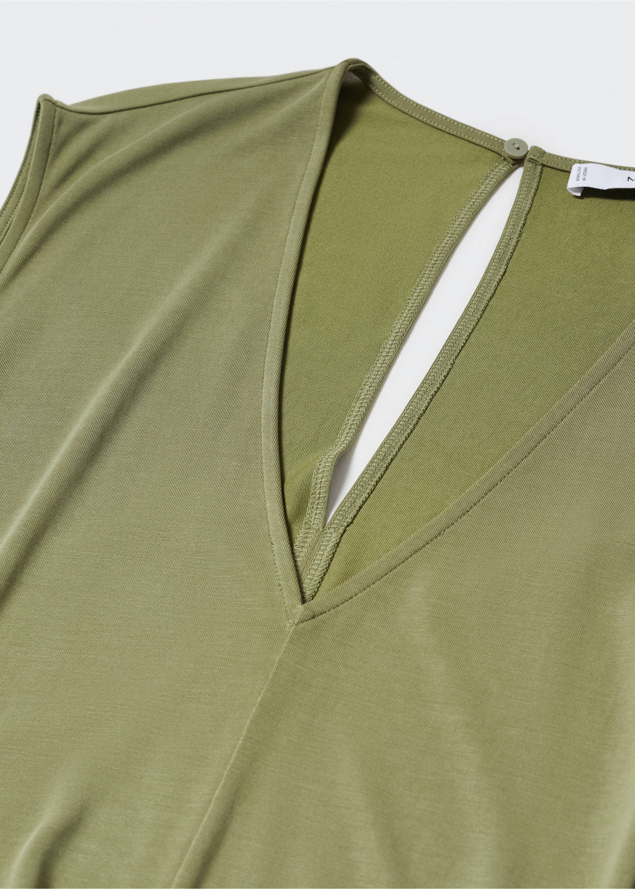 Modal jumpsuit with tie - Details of the article 8, Khaki. Ref: 57000316-00.