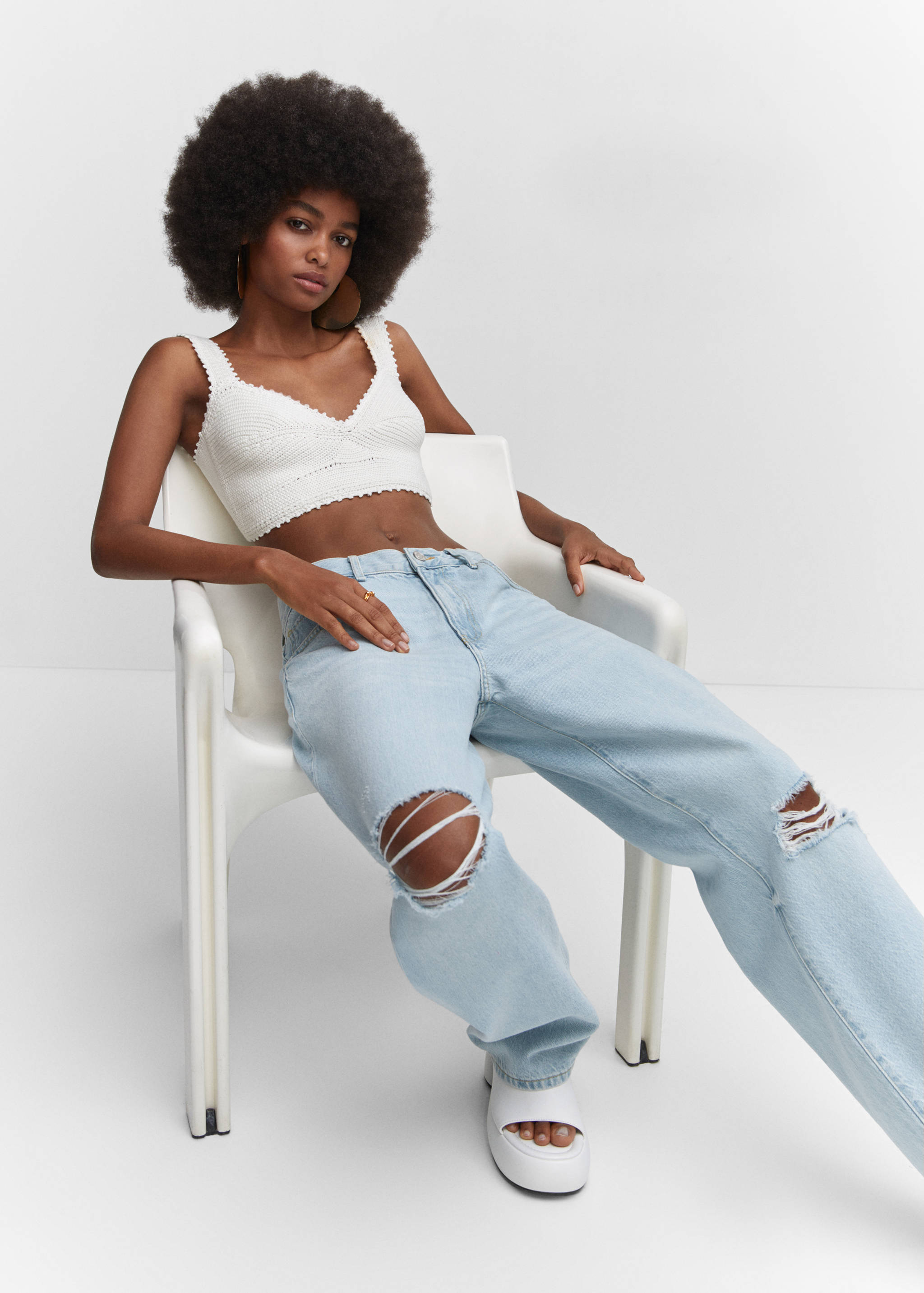 Decorative ripped wide leg jeans - Details of the article 2