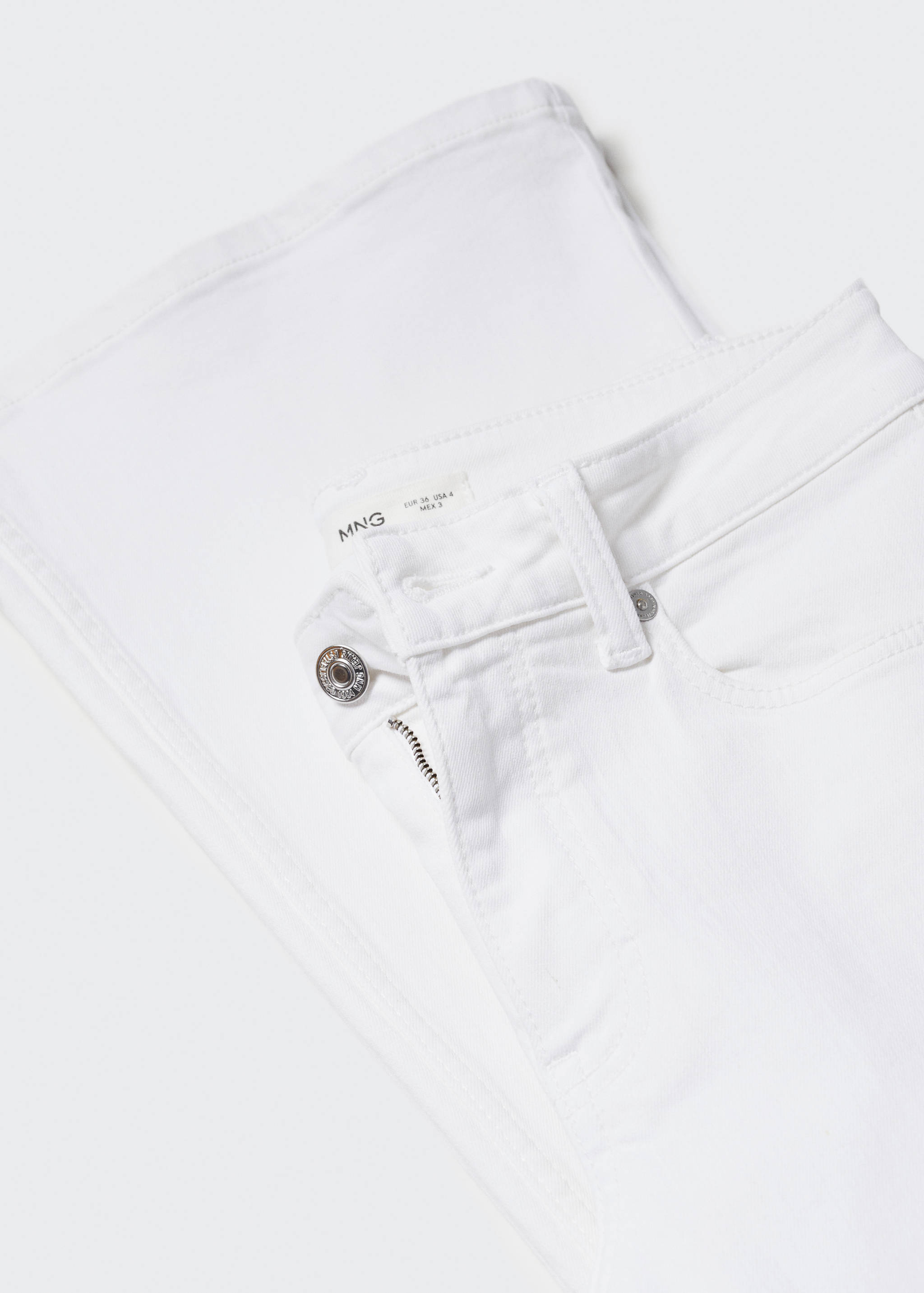 Medium-rise flared jeans - Details of the article 8