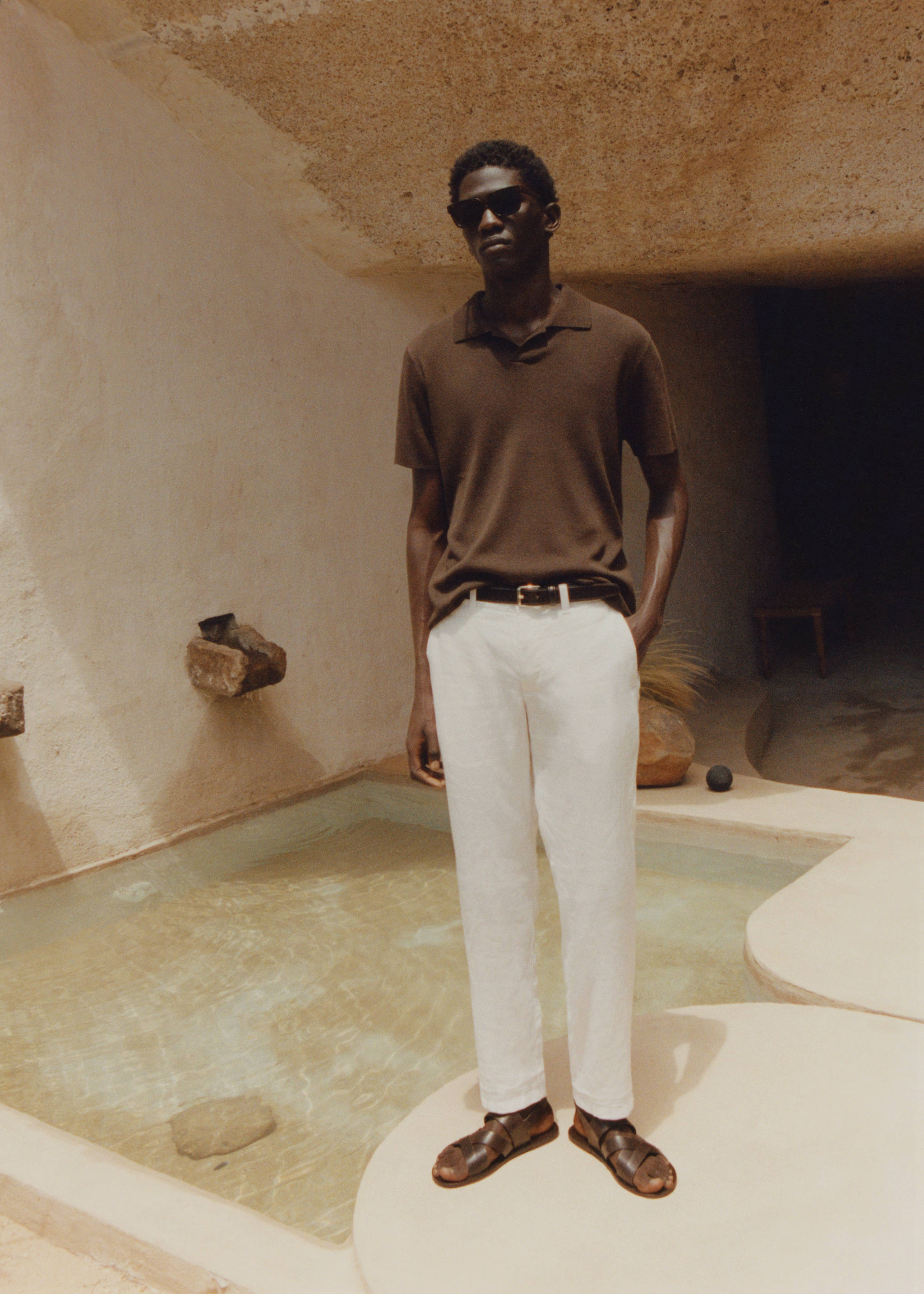 Slim-fit 100% linen pants - Details of the article 5