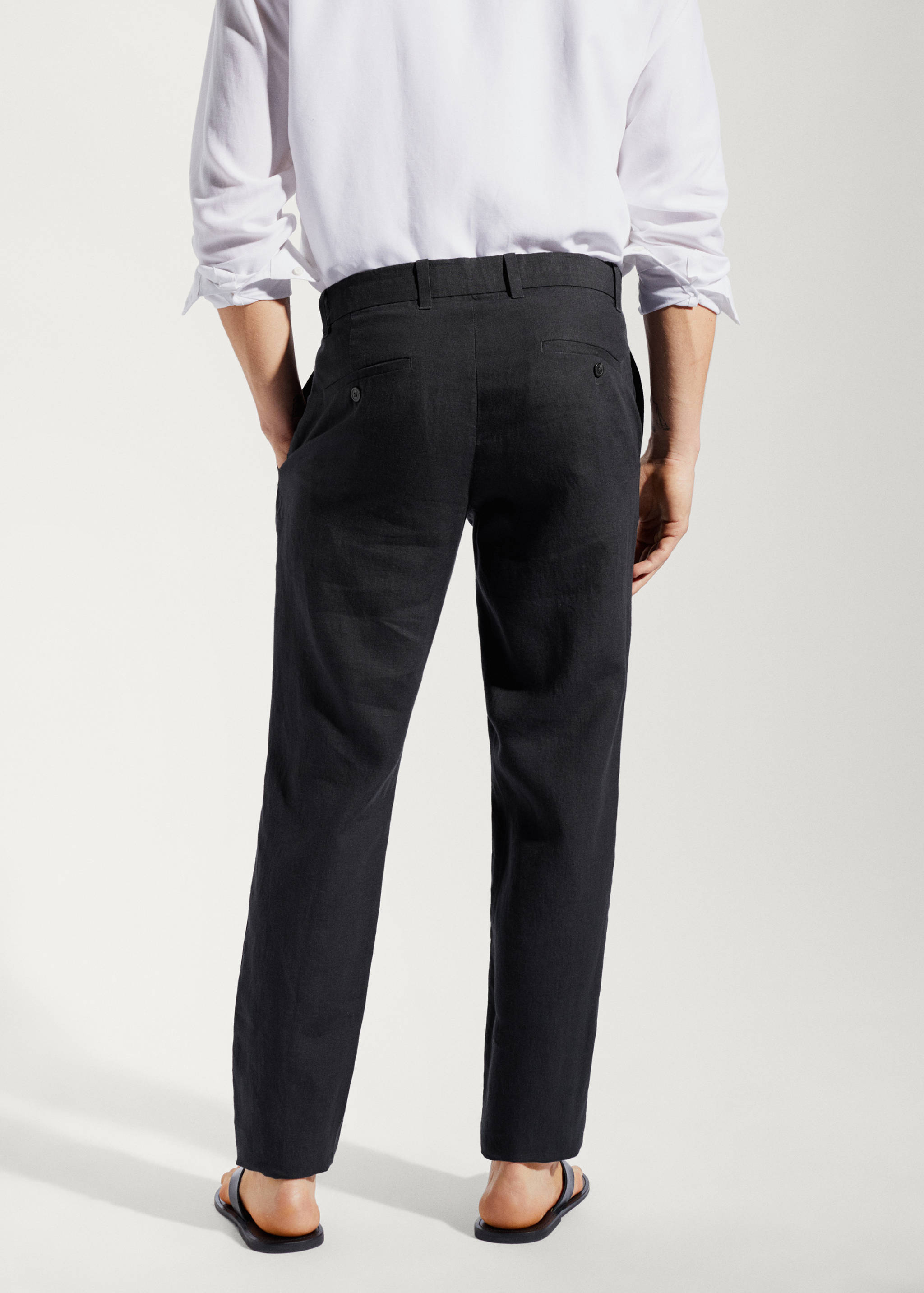 Slim-fit 100% linen pants - Reverse of the article