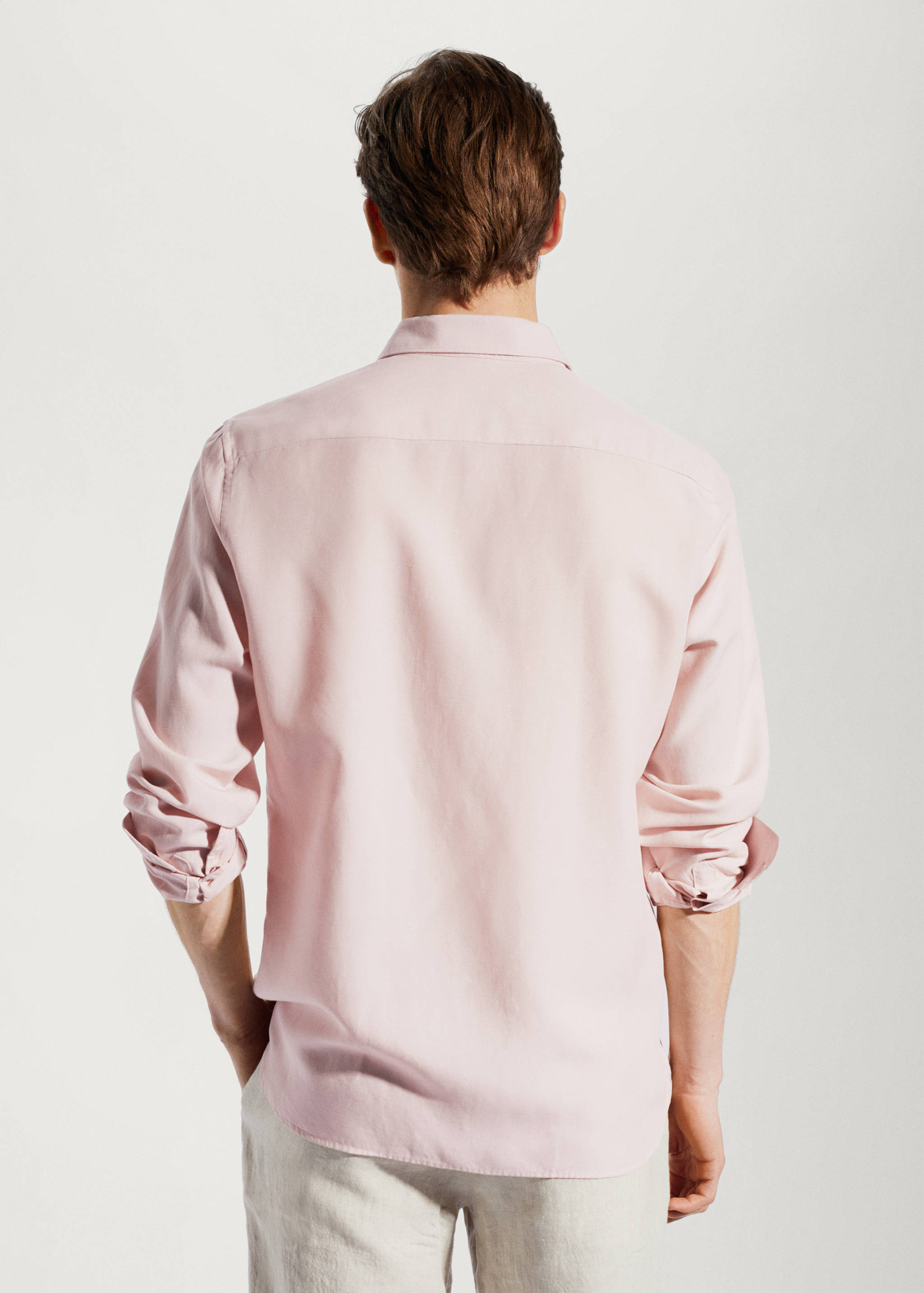 Light tencel-linen shirt - Reverse of the article