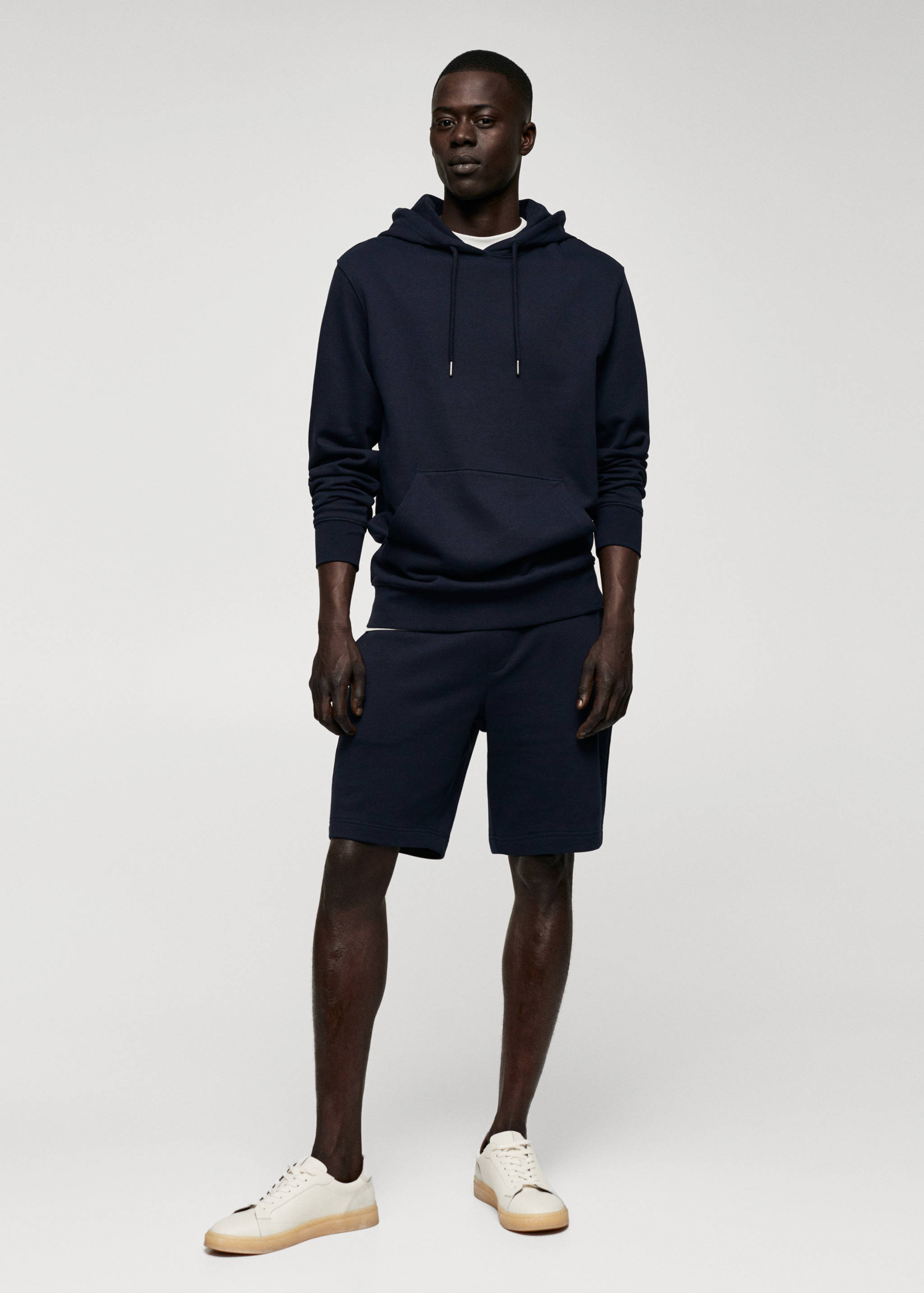 Dessuadora cotó caputxa - Pla general