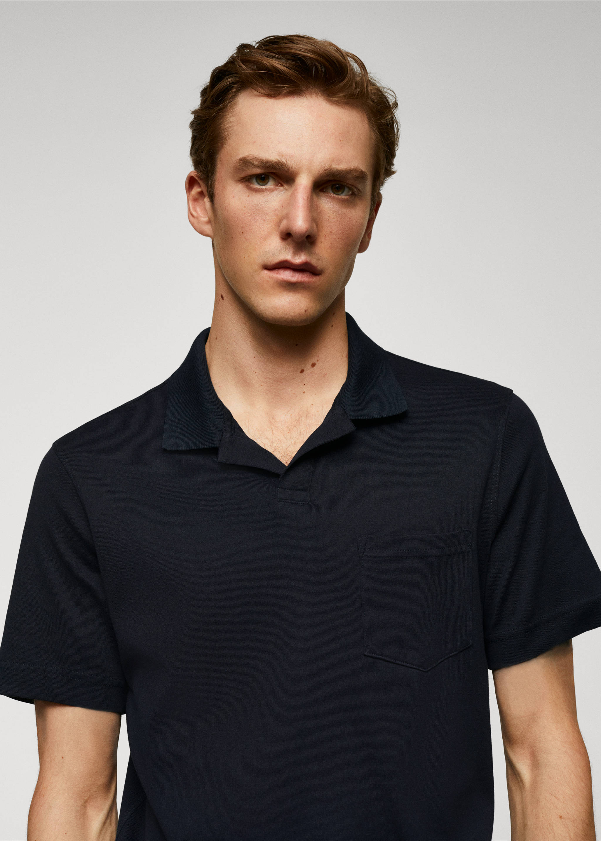100% cotton polo shirt with pocket - Details of the article 1